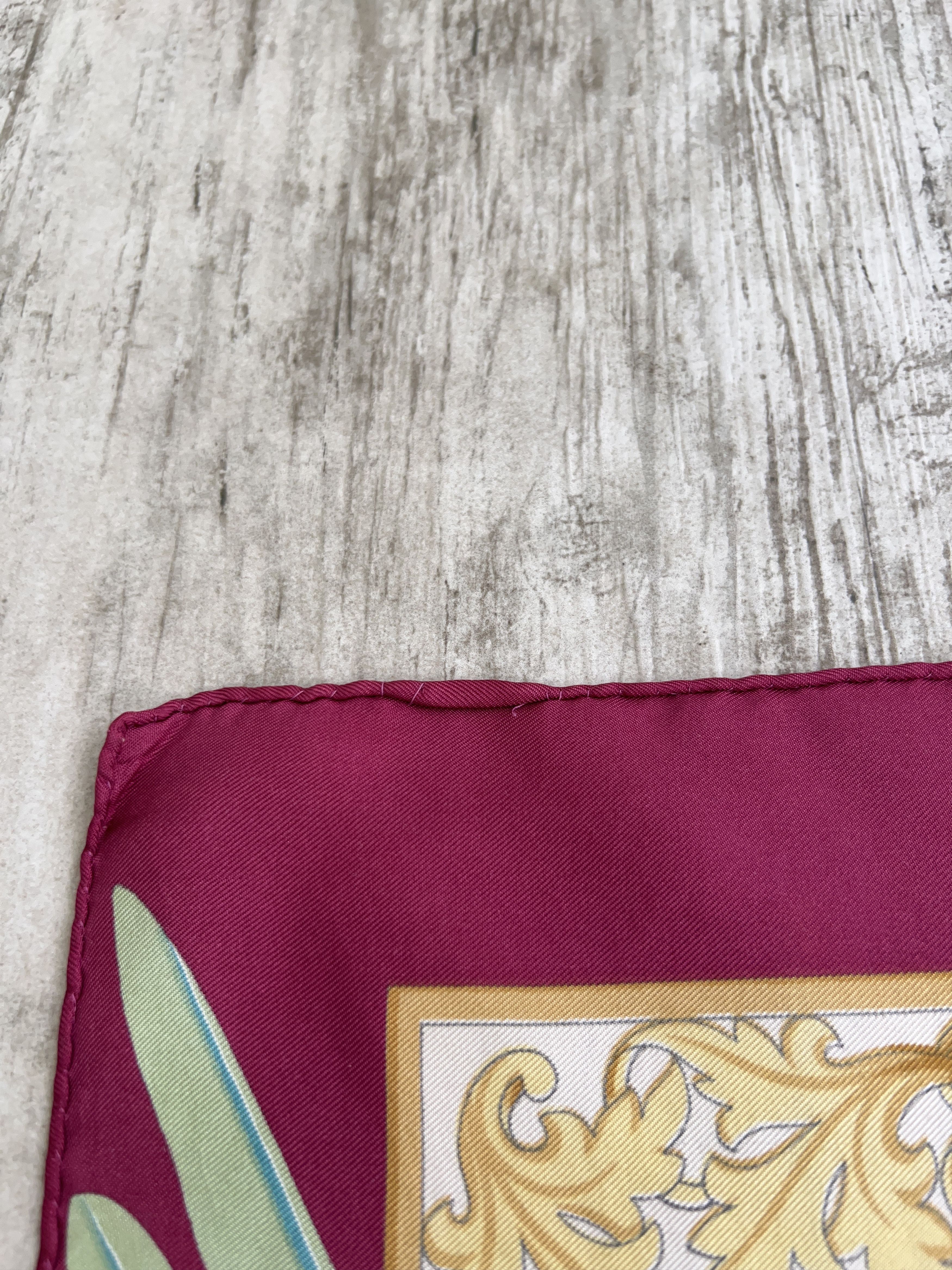 Designer × Salvatore Ferragamo Salvatore Ferragamo Multicolor Silk Scarf Parrots Birds Size ONE SIZE - 8 Thumbnail