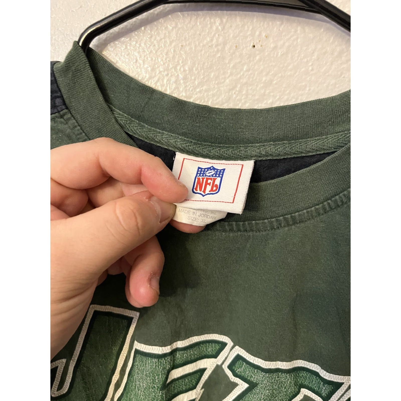 NFL VINTAGE NFL Jets T-Shirt Mens XL Green Cotton Knit Logo 90s Football Shirt Size US XL / EU 56 / 4 - 2 Thumbnail