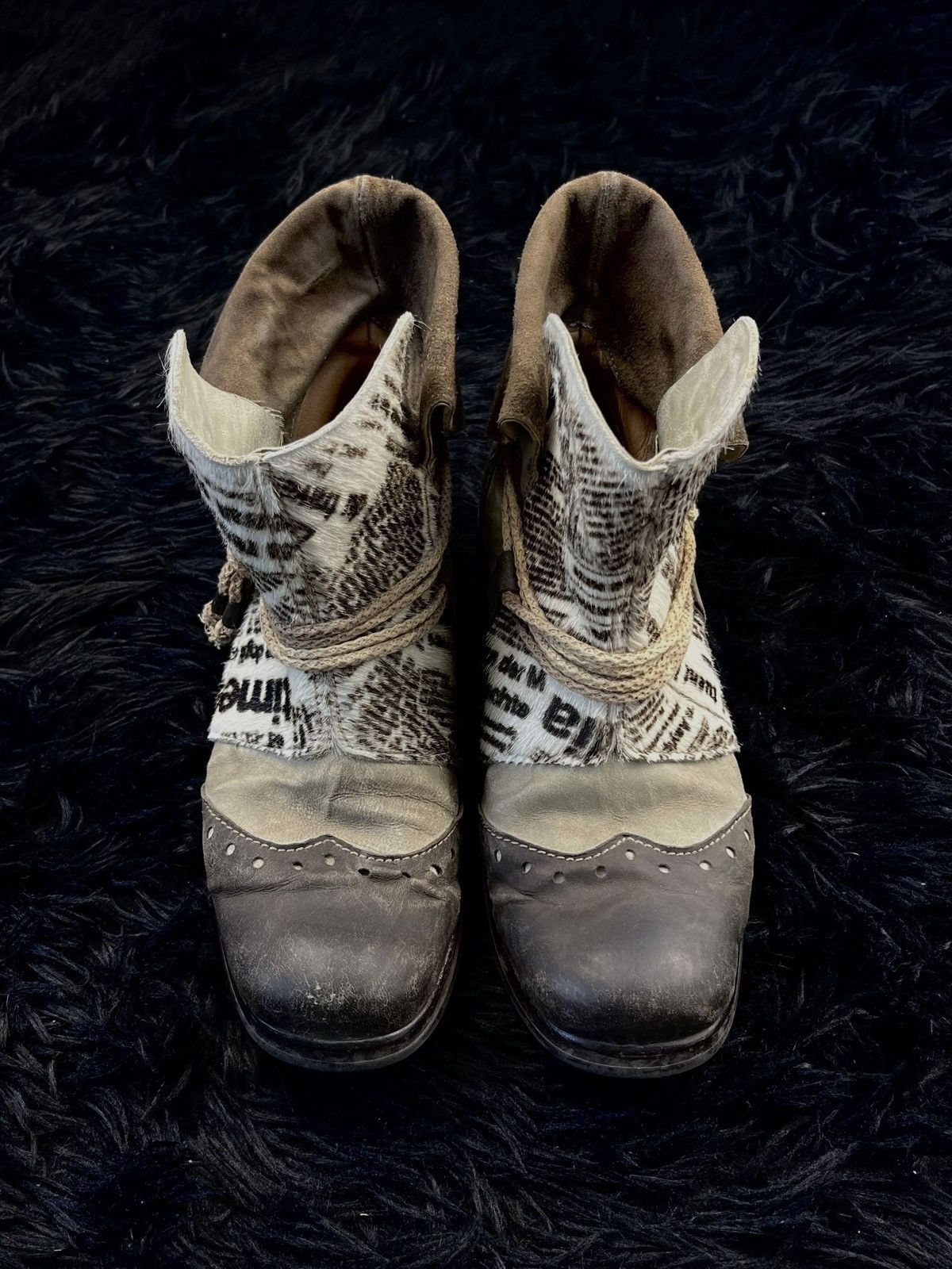 John Galliano John Galliano Style Archive Avant Garde Ankle Leather Boots Size US 8 / IT 38 - 2 Thumbnail