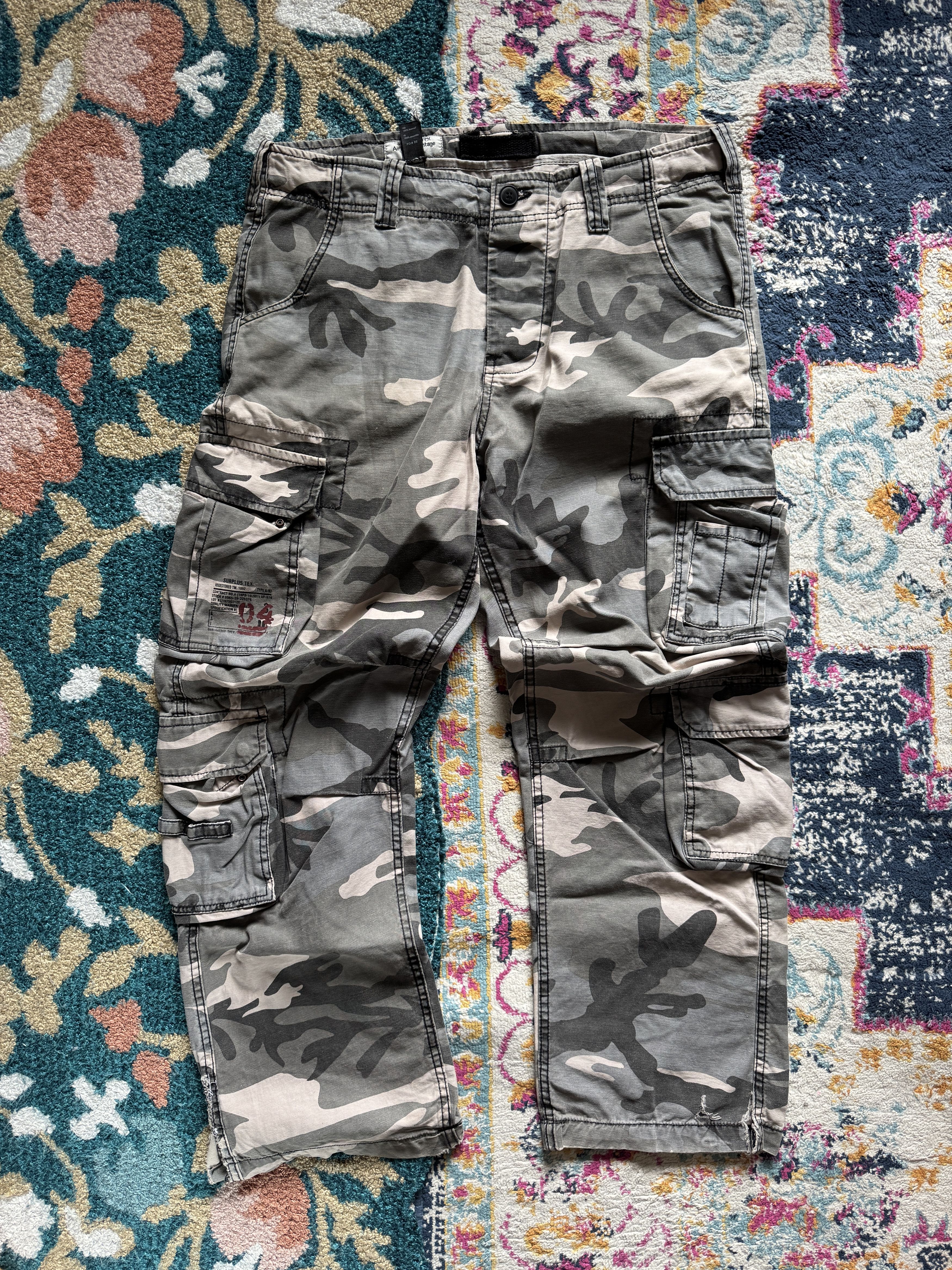 Other Vintage Airborne Milsurp Camo Cargo Pants Size US 35 - 1 Thumbnail