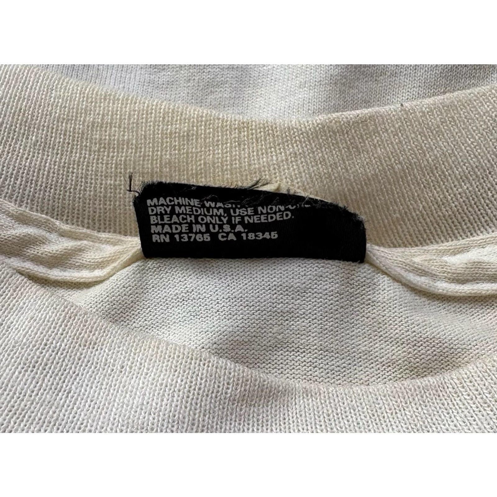 Vintage VINTAGE Mchahns Graphic T-Shirt Mens XL 90s White Screen Stars Made in USA Size US XL / EU 56 / 4 - 6 Thumbnail