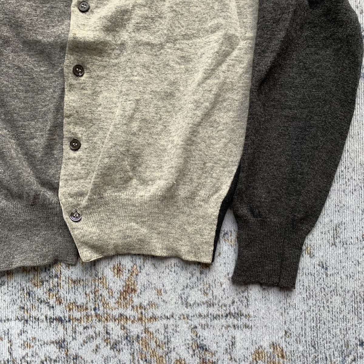 Comme des Garcons Comme Des Garcons Two Tone Wool Cardigan Size S / US 4 / IT 40 - 3 Thumbnail
