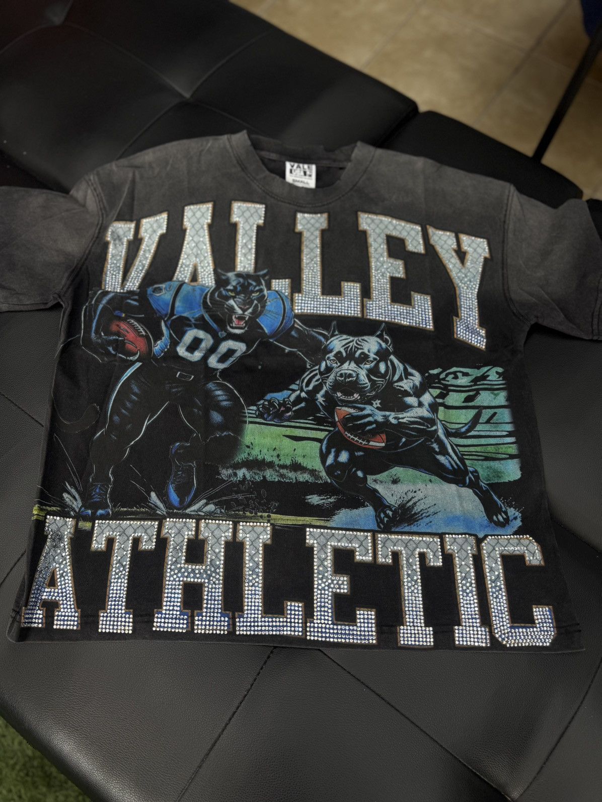 Vale Valley Stone Football Tee Shirt Shiny Size S (NEW) Size US S / EU 44-46 / 1 - 2 Thumbnail