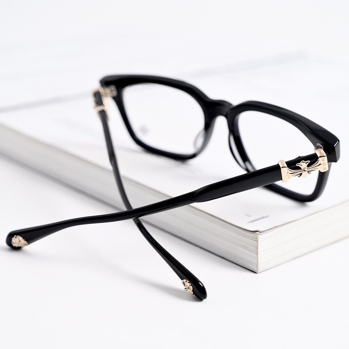 Chrome Hearts CHROME HEARTS COX UCKER BLACK 18K GOLD PLATED GLASSES Size ONE SIZE - 12 Thumbnail