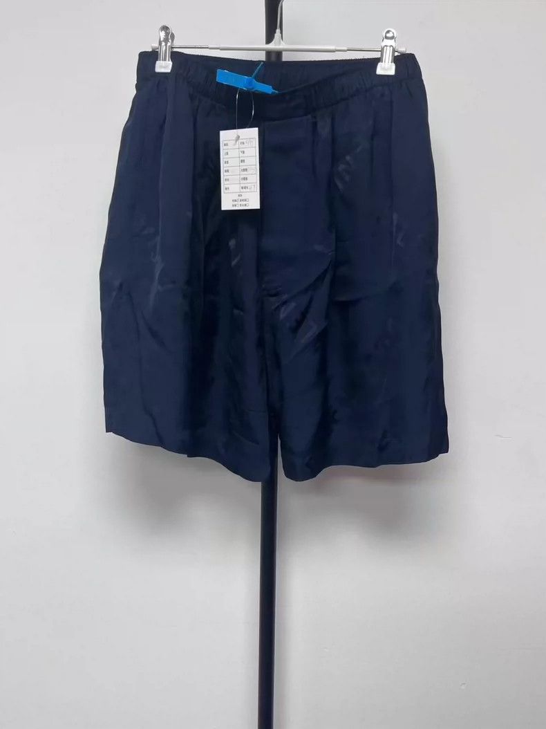 Balenciaga Balenciaga Shorts full of dark lines Size US 32 / EU 48 - 1 Thumbnail