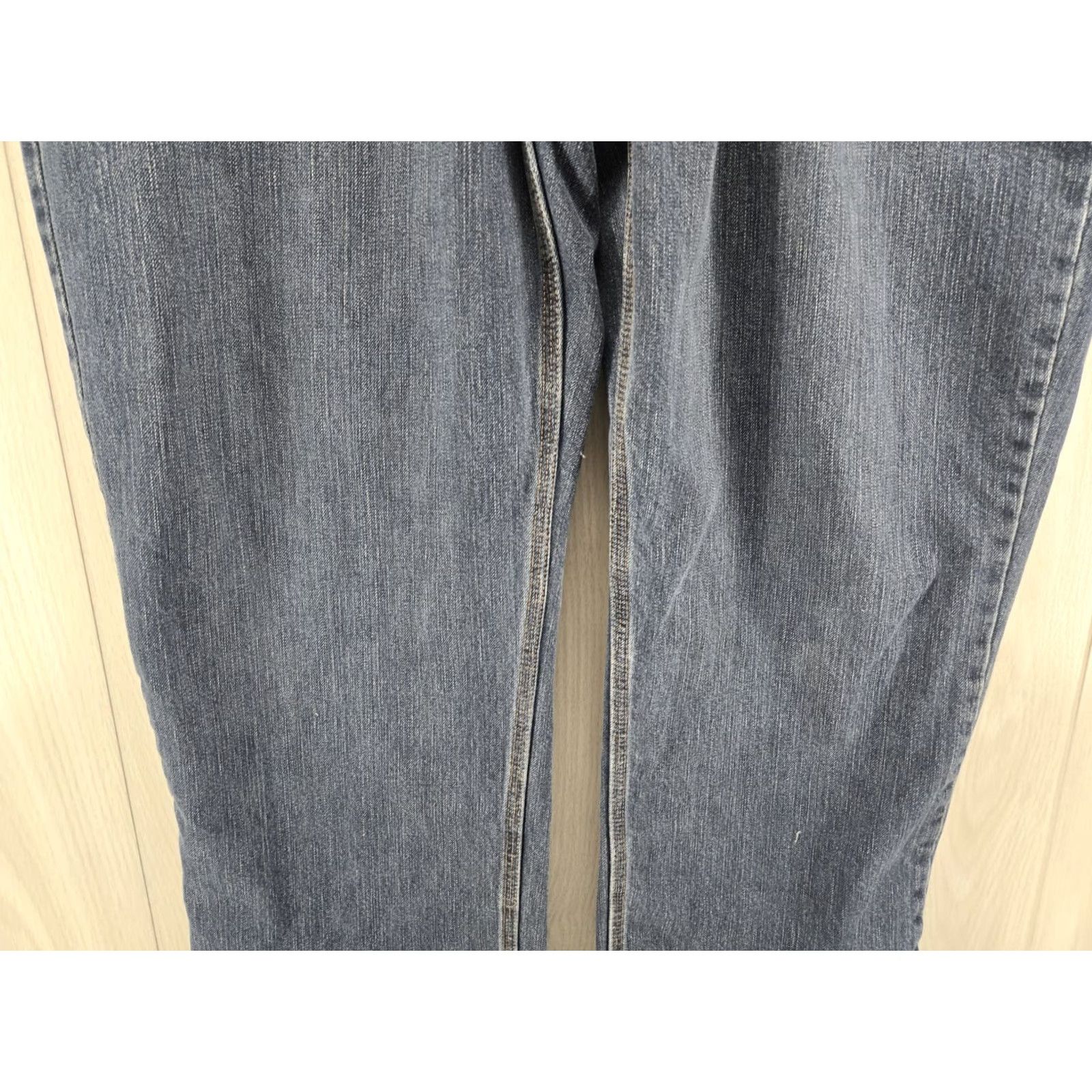 Carhartt VINTAGE Carhartt Jeans Mens 40x32 Blue Relaxed Fit Pants Workwear 101483-968 Size US 40 / EU 56 - 4 Thumbnail