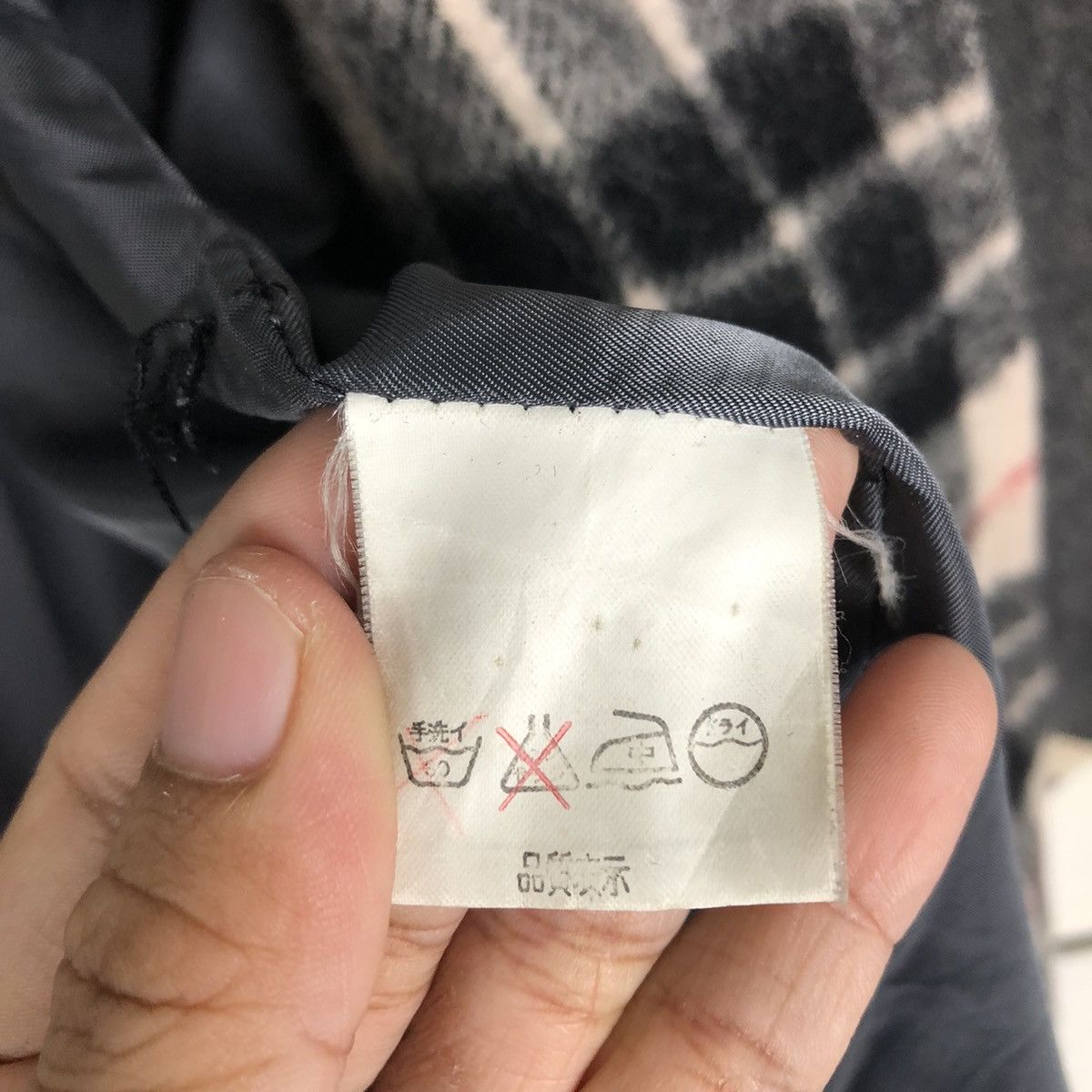 Japanese Brand 📌Vintage Bomber Jacket Rugby Ball Design Tartan Big Logo Size US M / EU 48-50 / 2 - 20 Thumbnail