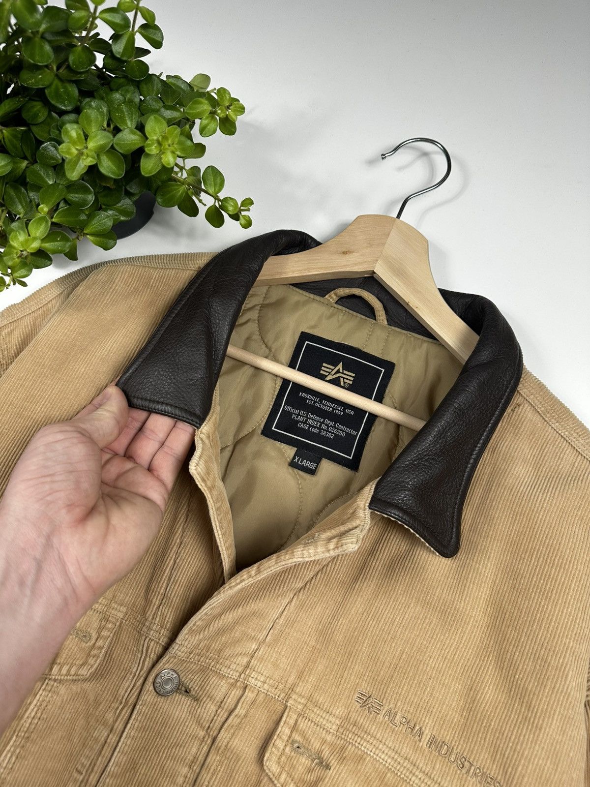 Alpha Industries Vintage Alpha Industries x The Cords MA1 Bomber Jacket Size US XL / EU 56 / 4 - 7 Thumbnail