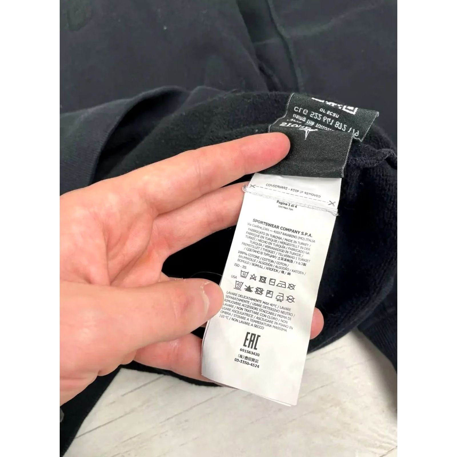 Stone Island Stone Island Sweatshirt Men L Black Garment Dyed Intarsia Logo Crew Neck Pullover Size L Color Black Logo Detail 90s? Size US L / EU 52-54 / 3 - 4 Thumbnail