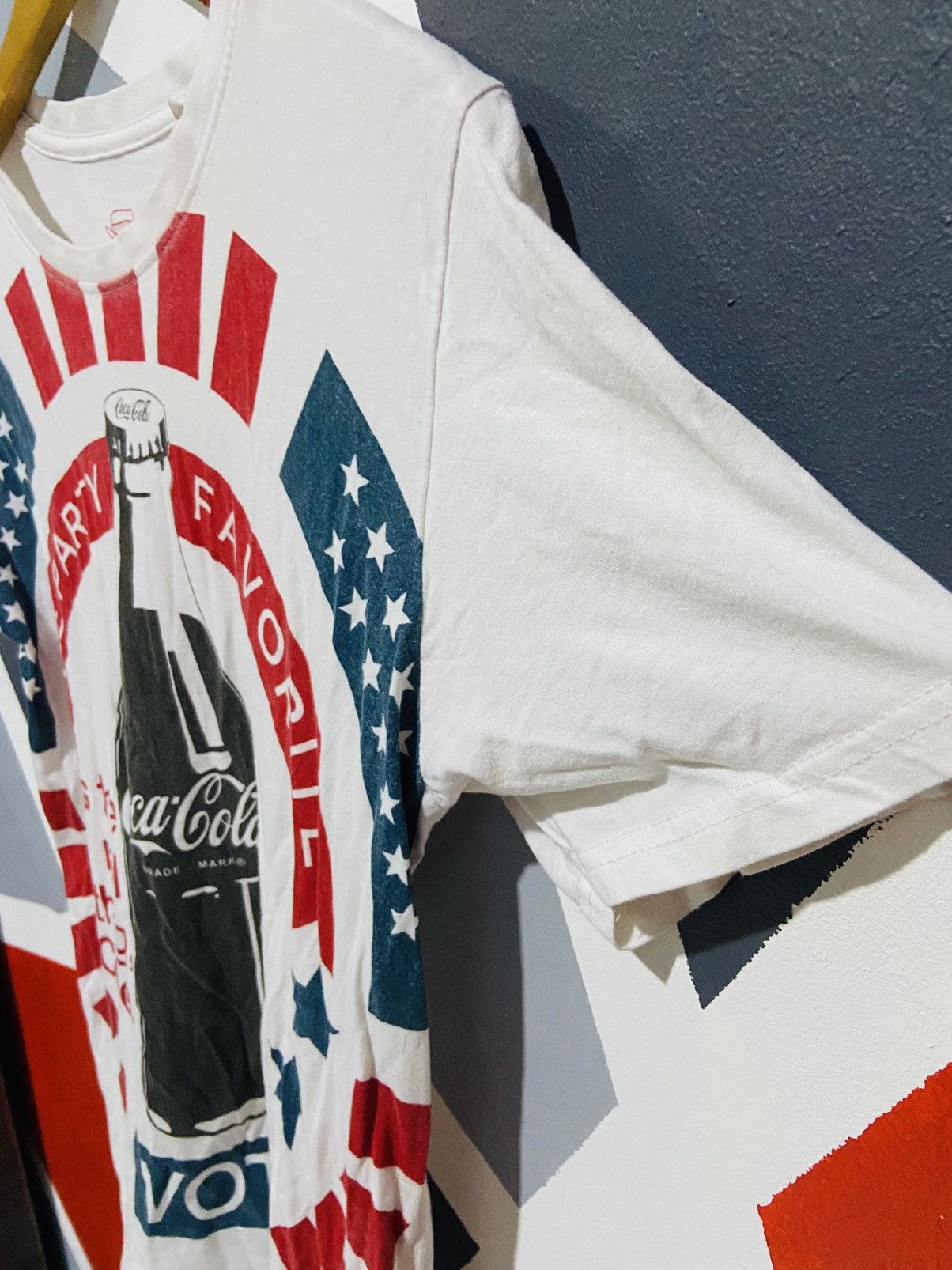 Coca Cola Coca Cola The Party Favorite Size US S / EU 44-46 / 1 - 3 Thumbnail