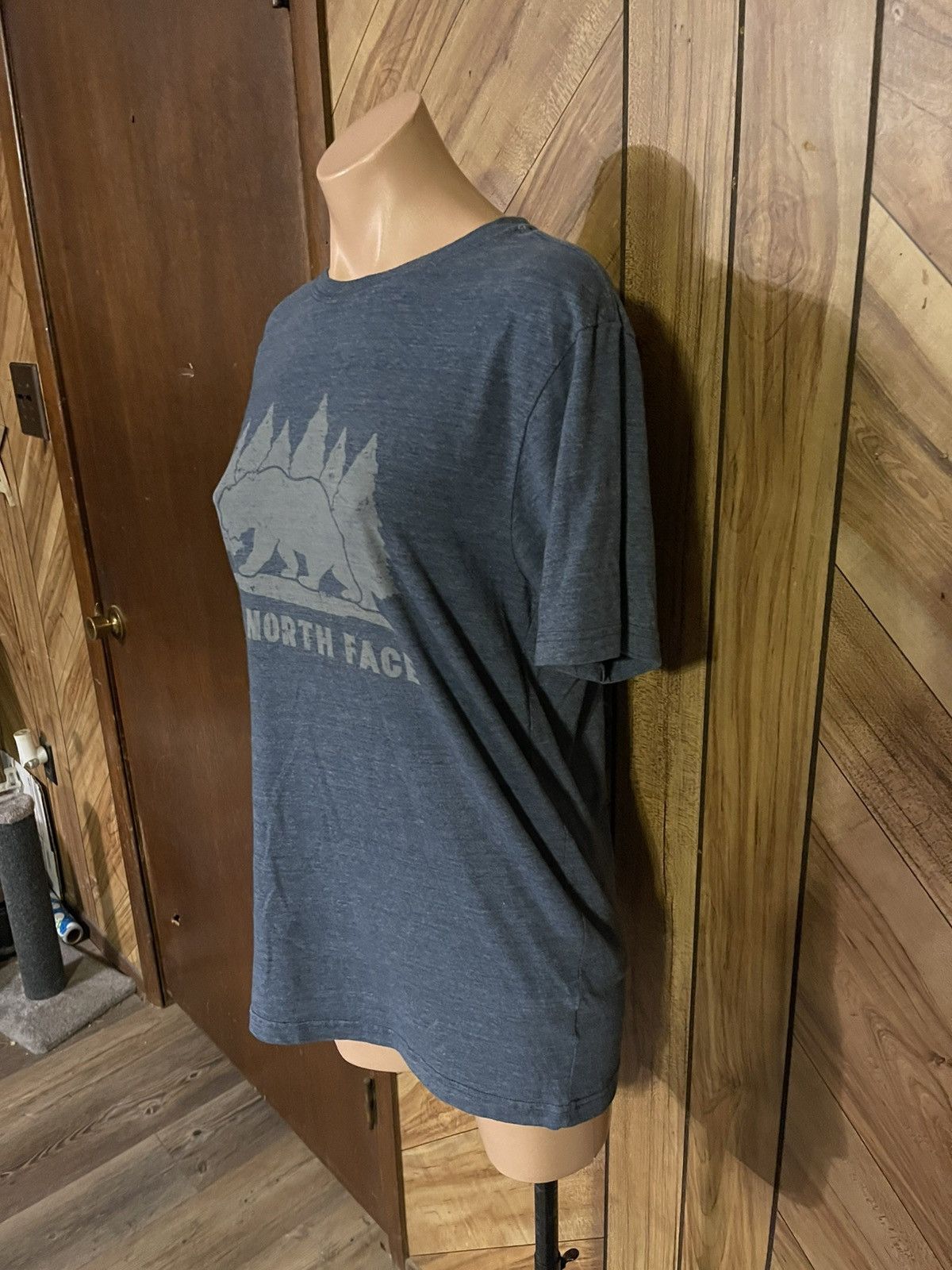 The North Face The North Face Slim Fit Small Blue Short Sleeve T-Shirt Size US S / EU 44-46 / 1 - 4 Thumbnail