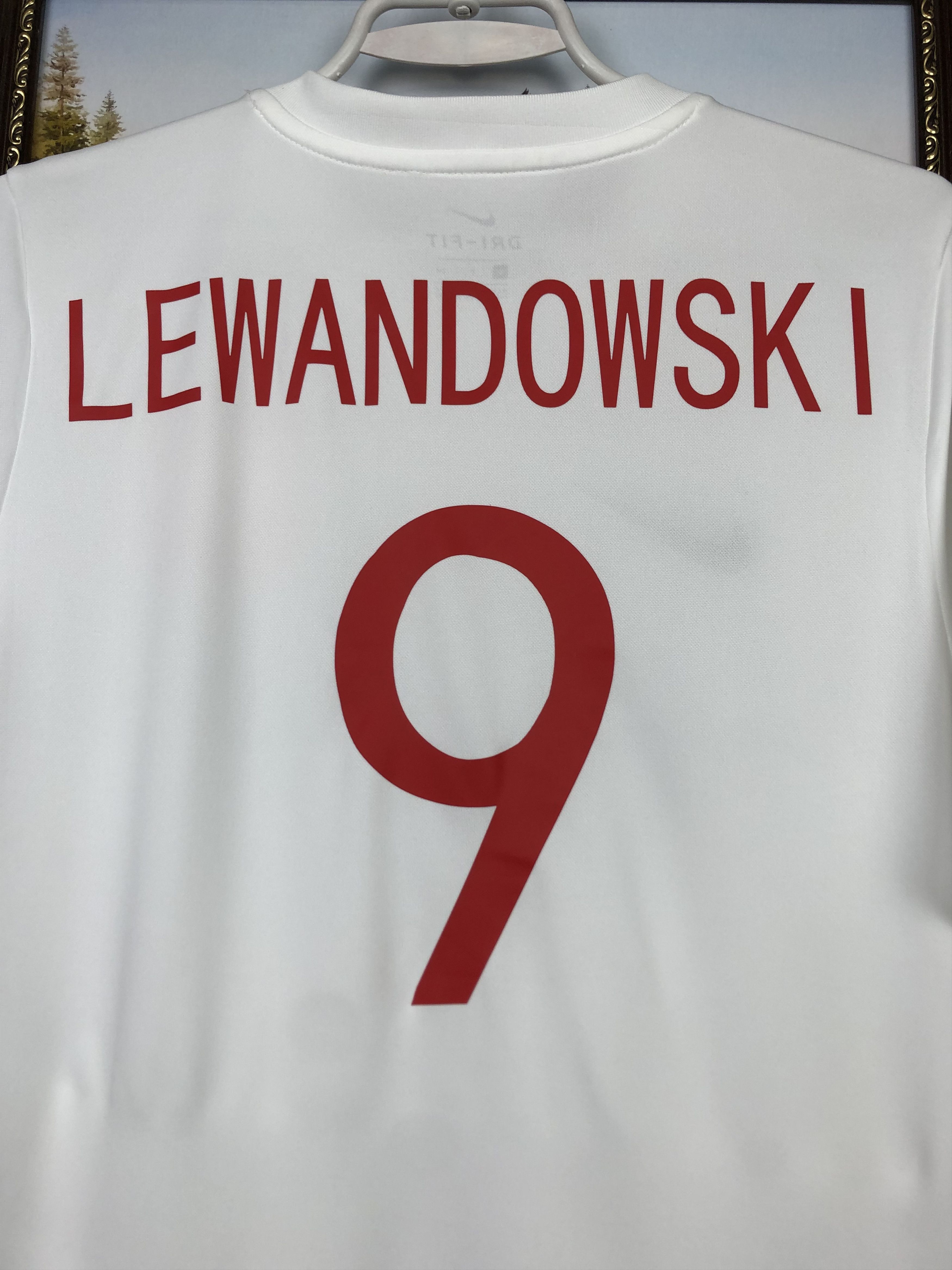 Nike Poland football shirt Soccer Nike Lewandowski Jersey Tee Size US S / EU 44-46 / 1 - 11 Thumbnail