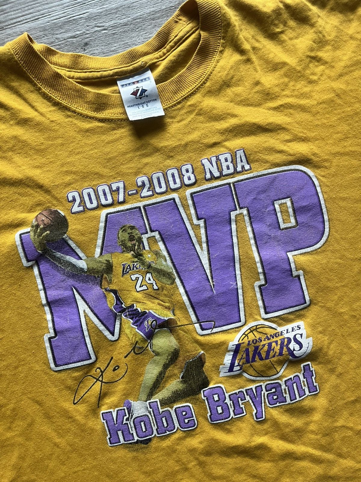 NBA Vintage 2007-08 Kobe Bryant MVP LA Lakers T-Shirt Size Large Size US L / EU 52-54 / 3 - 2 Thumbnail