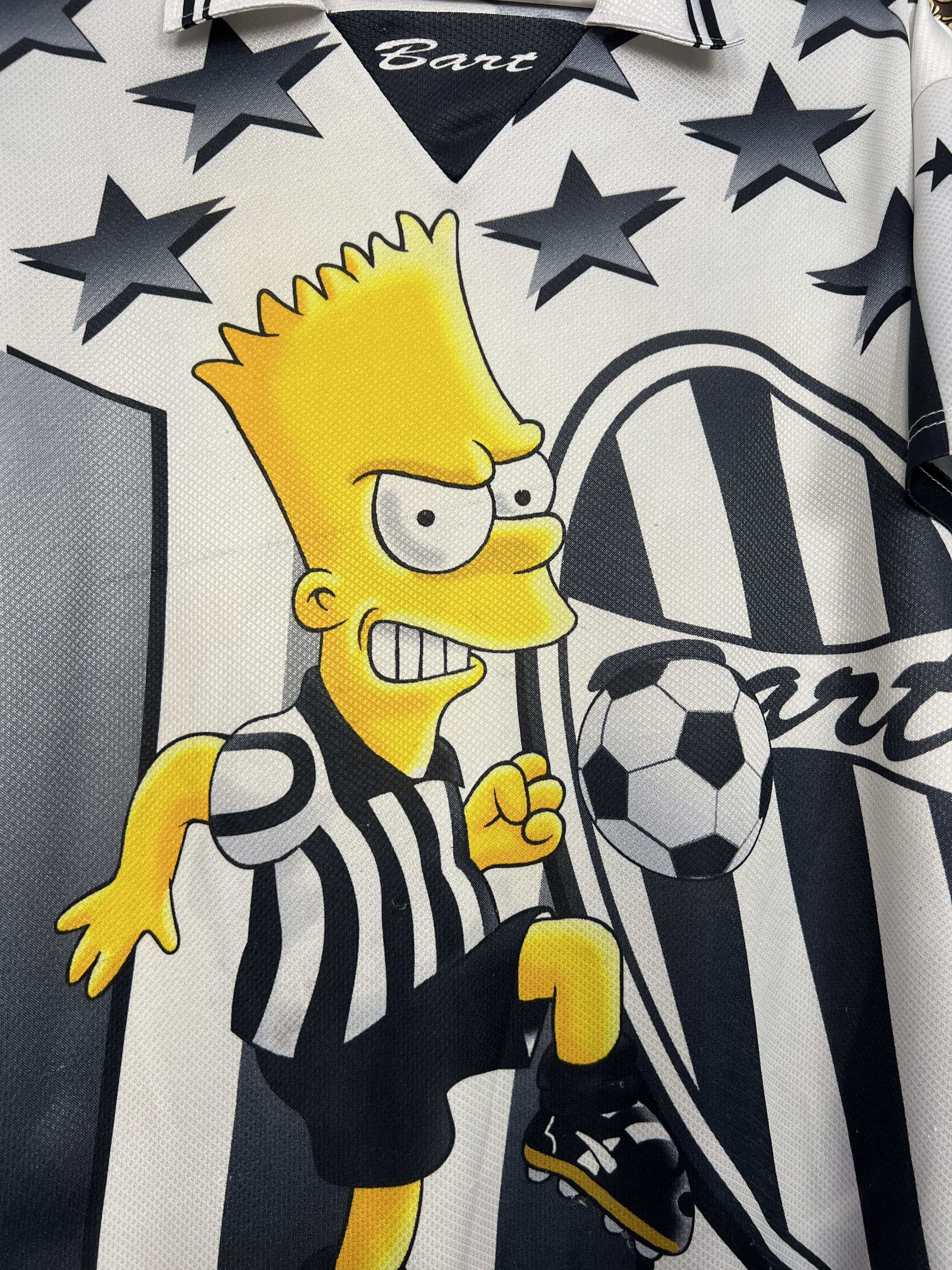 The Simpsons Vintage 1999 Simpsons Graphic Juventus Football Shirt Soccer Size US M / EU 48-50 / 2 - 7 Thumbnail
