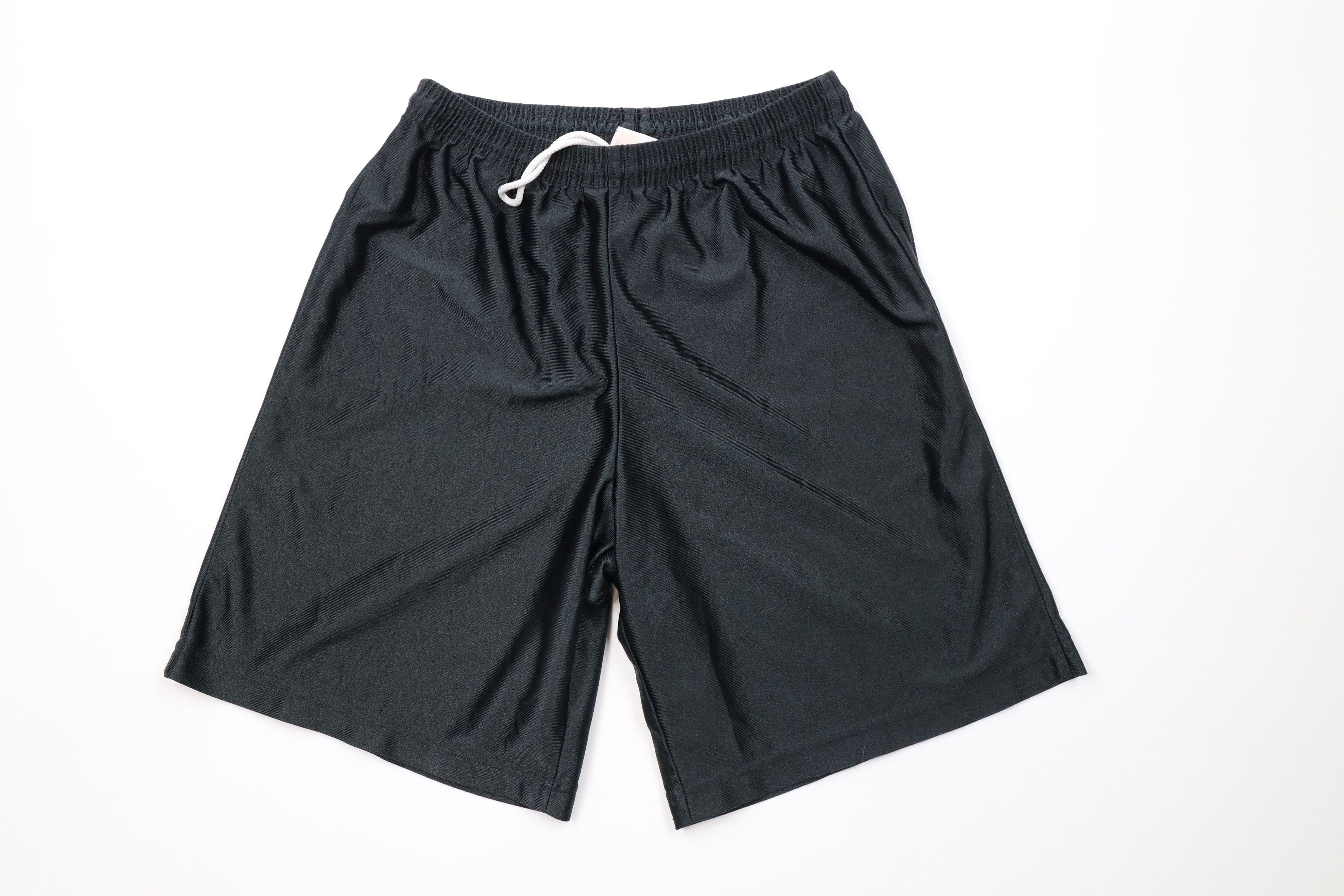 Vintage Vintage 90s Streetwear Silky Nylon Above Knee Shorts Black Size US 32 / EU 48 - 1 Thumbnail