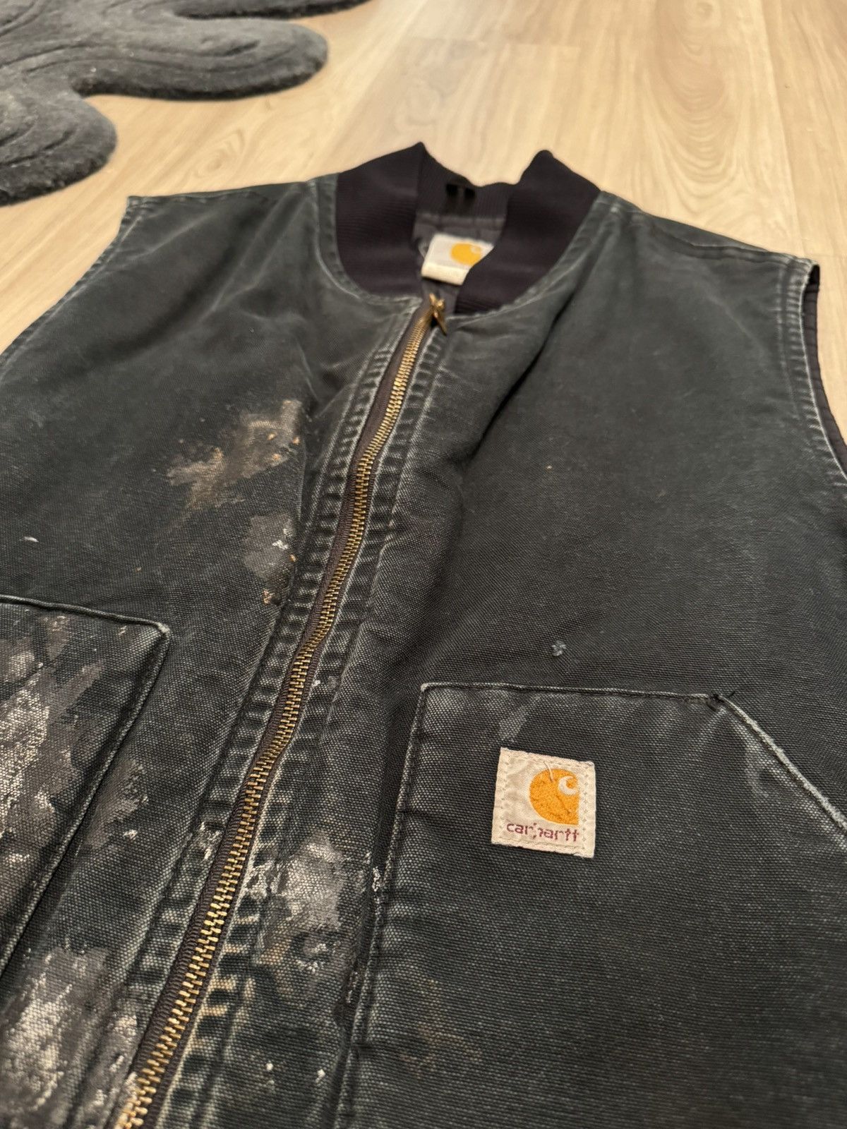 Carhartt Vintage Carhartt Distressed Detroit Vest Quilted Thrashed XL Size US XL / EU 56 / 4 - 3 Thumbnail