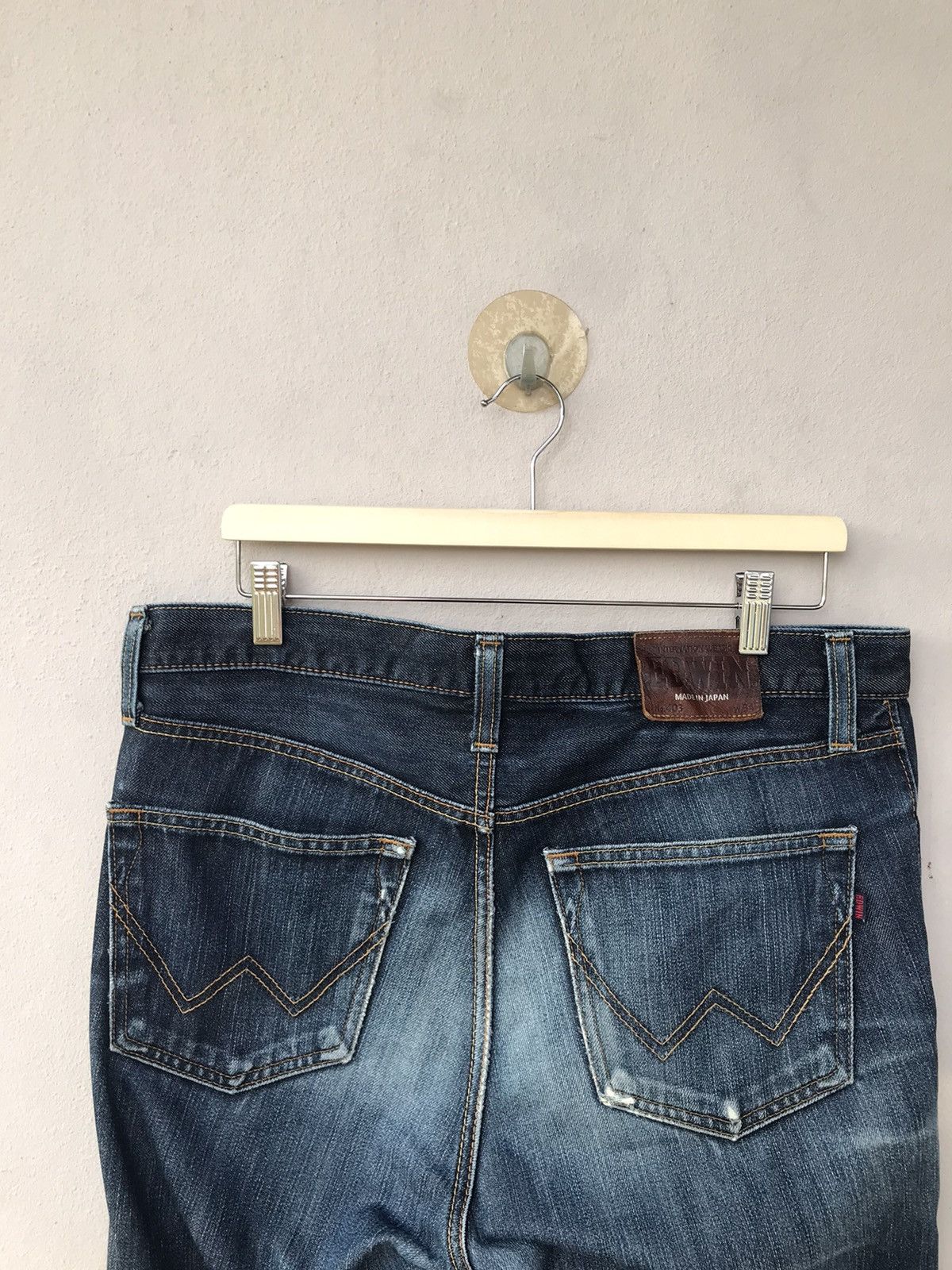 Edwin Vintage Edwin 403 Distressed Denim Size US 34 / EU 50 - 8 Thumbnail