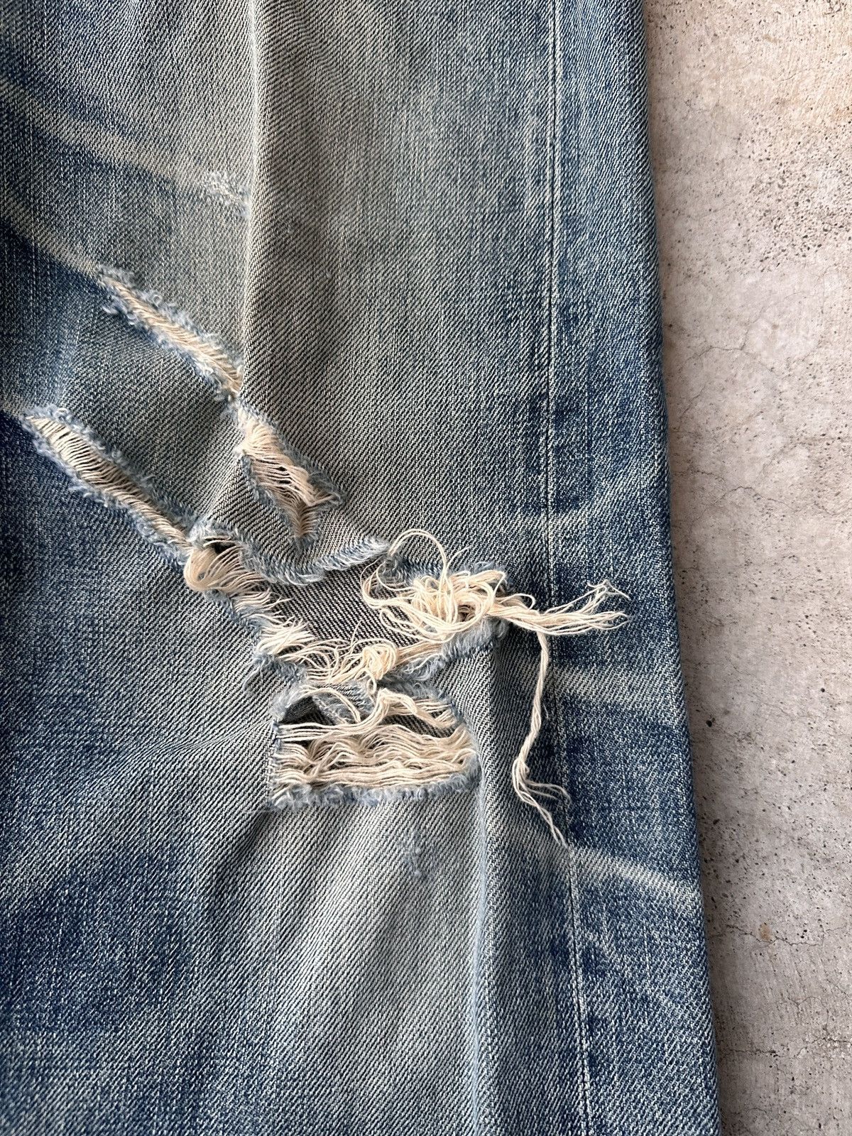 Evisu Buckle Back Thrashed No 2 2000s Selvedge seagulls back cinch Size US 34 / EU 50 - 3 Thumbnail