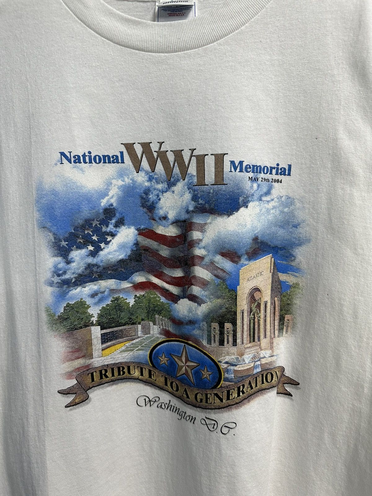 Vintage Vintage National WWII Memorial Tribute Tshirt A476 Size US XXL / EU 58 / 5 - 2 Thumbnail