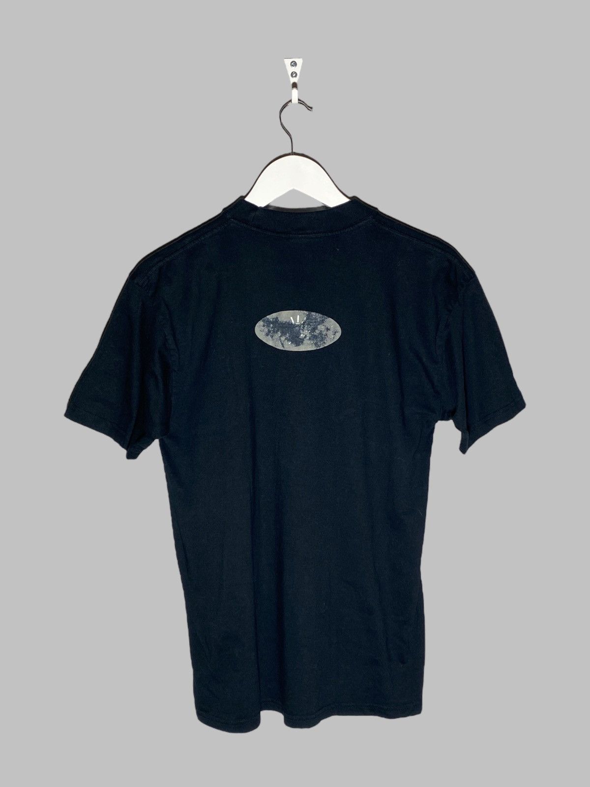 Band Tees 🔥 U2 BEAUTIFUL DAY TEE Y2K TOUR VINTAGE BAND SHIRT 90s VIBES Size US M / EU 48-50 / 2 - 2 Thumbnail