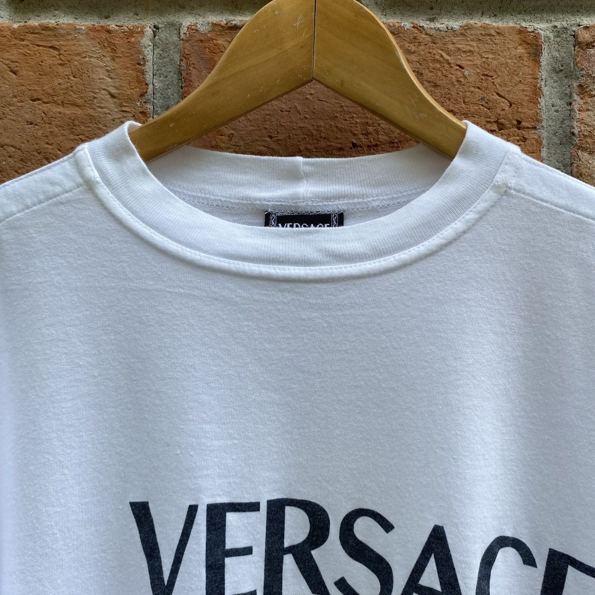 Versace VERSACE White Logo Print Crewneck Tee Size US M / EU 48-50 / 2 - 20 Thumbnail