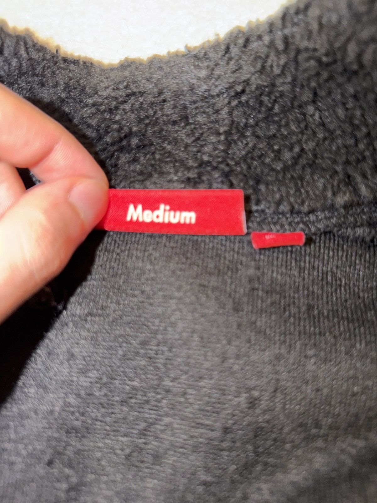 Supreme Supreme Shoulder Logo Fleece Jacket – Black (Size M) Size US M / EU 48-50 / 2 - 5 Thumbnail