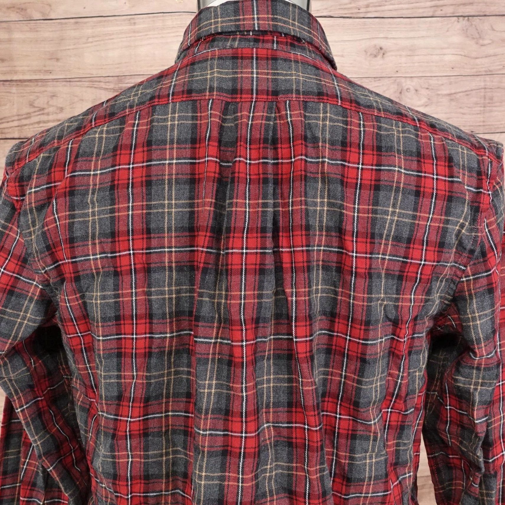 Banana Republic Banana Republic Mens Shirt Medium Casual Flannel Plaid Button-Down Long Sleeve Cotton Red Black Size US M / EU 48-50 / 2 - 5 Thumbnail