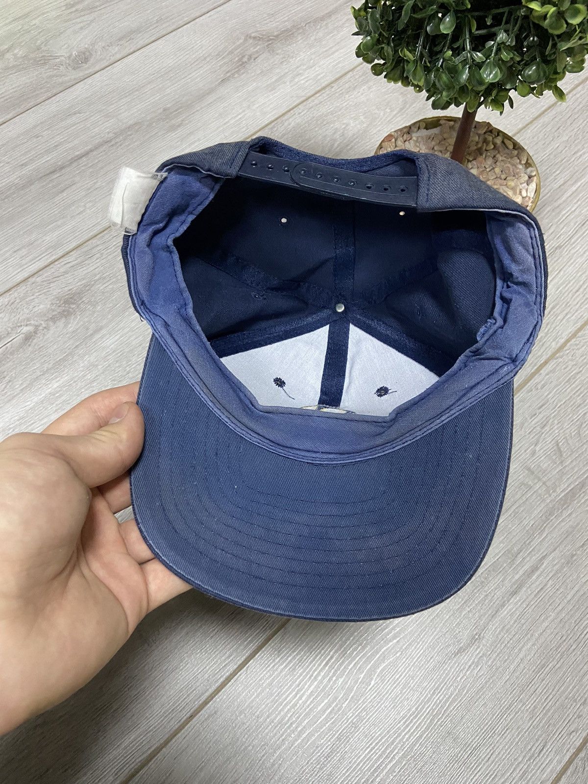 Red Bull Red Bull S sauber vintage rare cap Size ONE SIZE - 5 Thumbnail