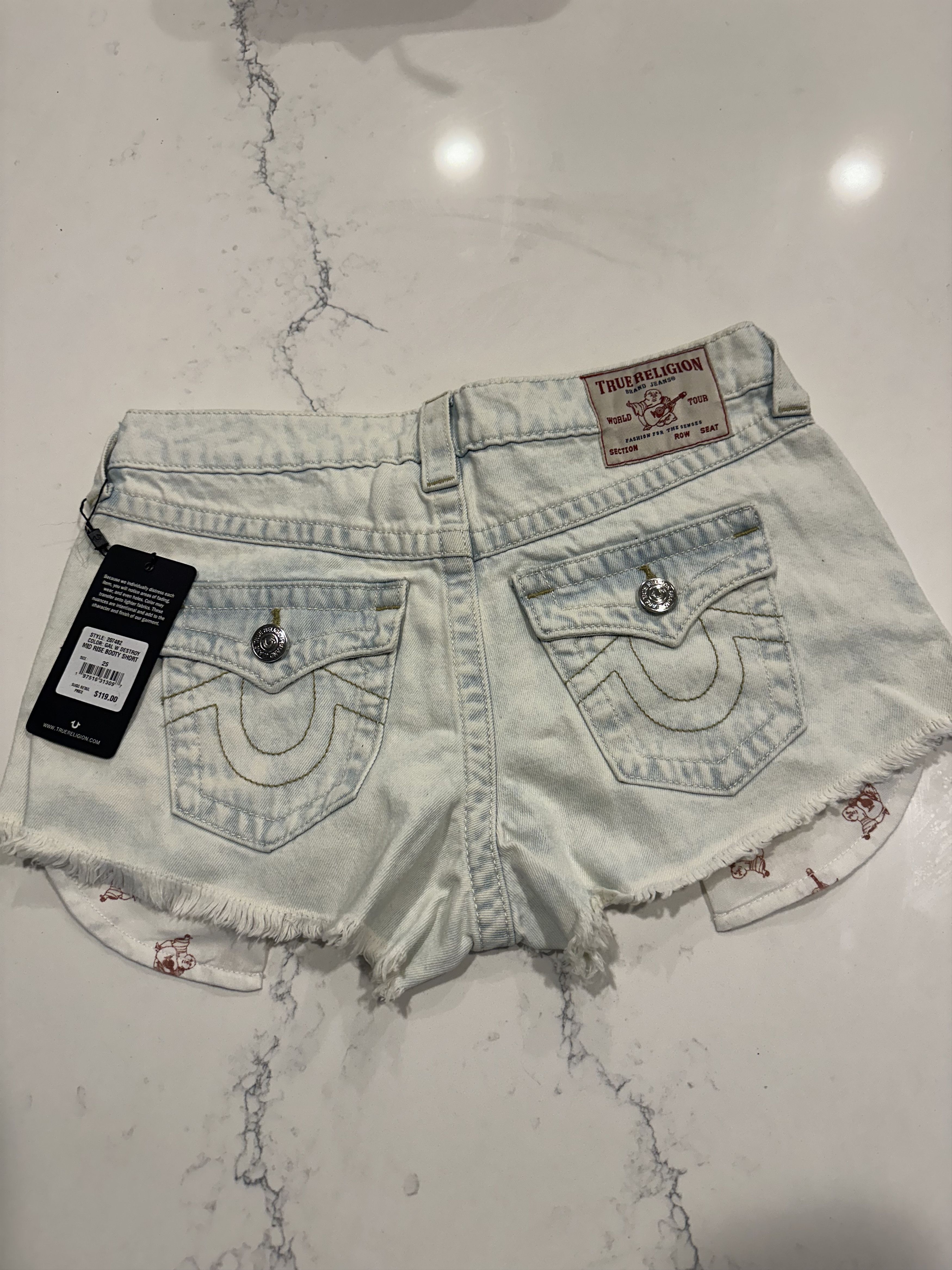 True Religion Gal W Destroy Mid Rise Booty Short Size 25" / US 0 / IT 36 - 3 Thumbnail