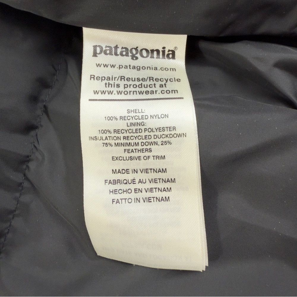 Patagonia NWT Women's Size Small Ravens Rocks Puffer Jacket
