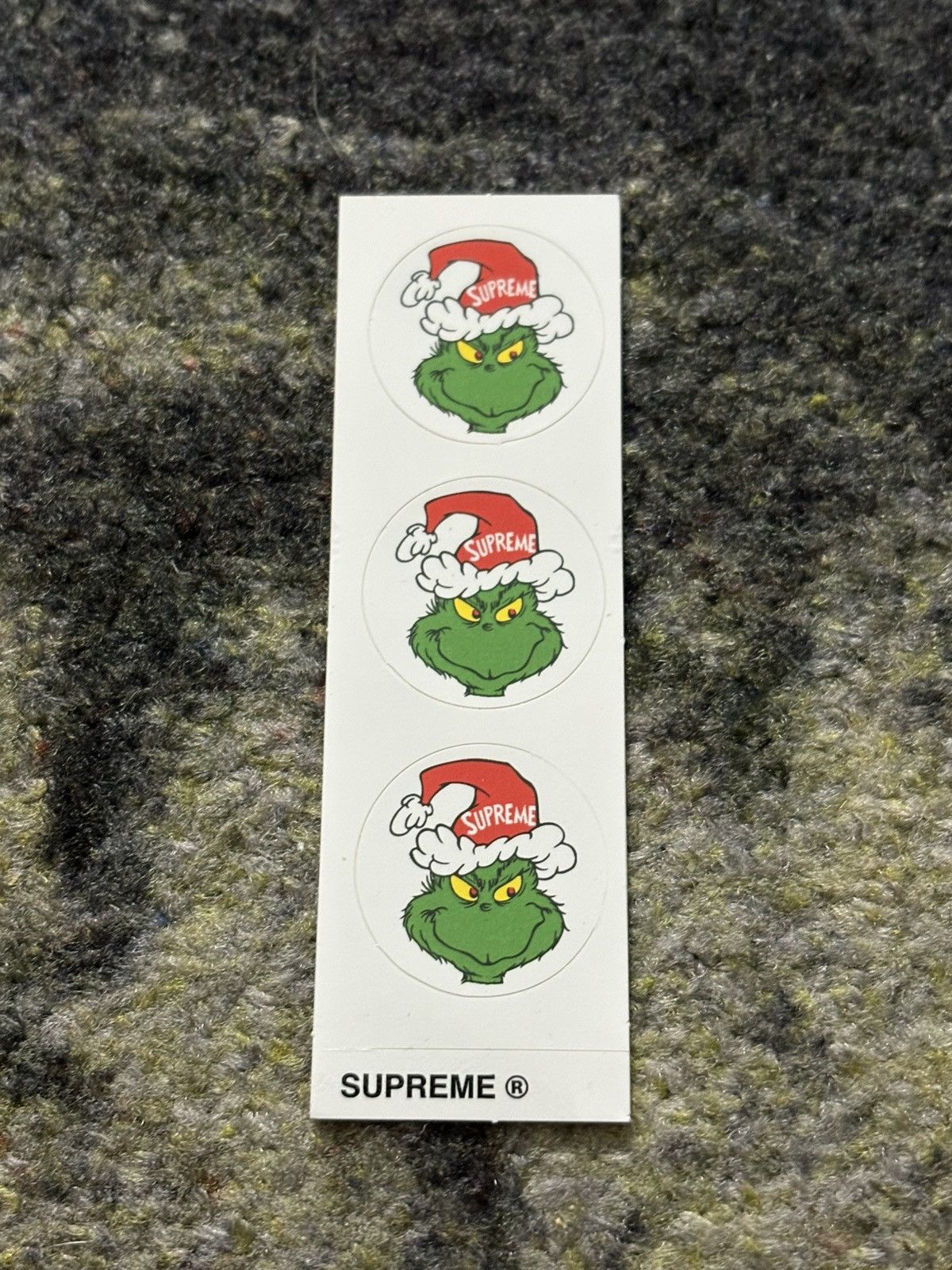 Supreme Supreme Grinch Sticker Strip Size ONE SIZE - 1 Preview
