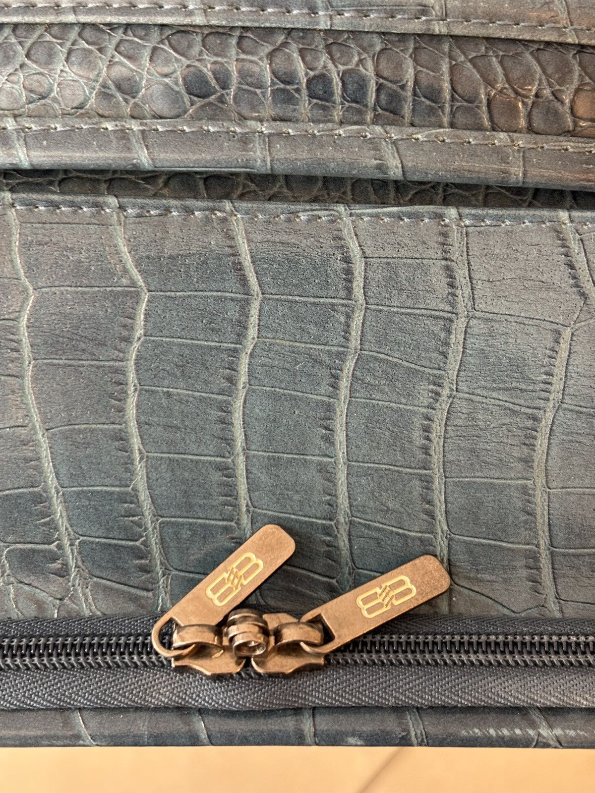 Balenciaga 1/5 Balenciaga Luggage Crocodile Effect Size ONE SIZE - 8 Thumbnail