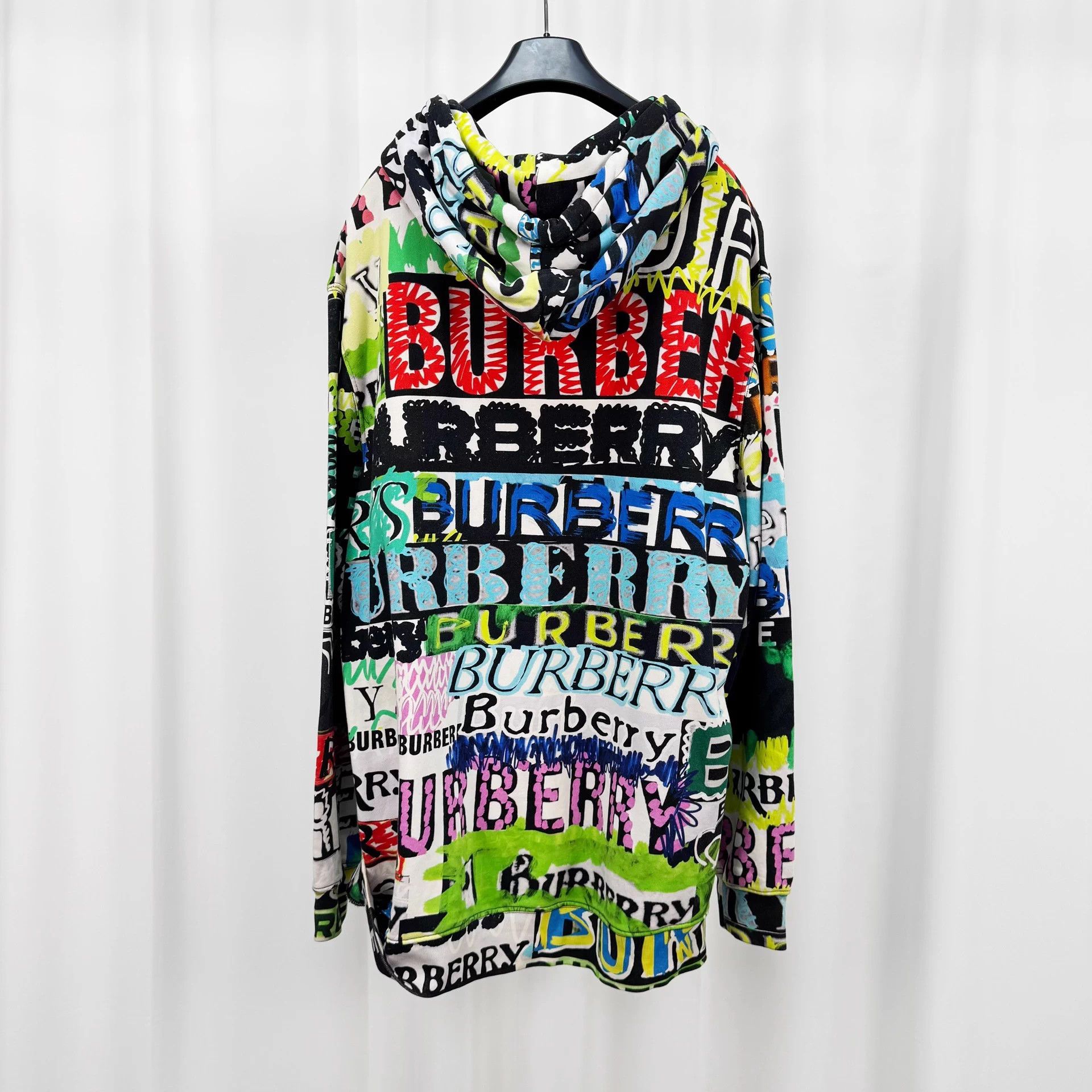 Burberry Burberry Graffiti Print Logo Hoodies L 98 New Size US L / EU 52-54 / 3 - 2 Thumbnail