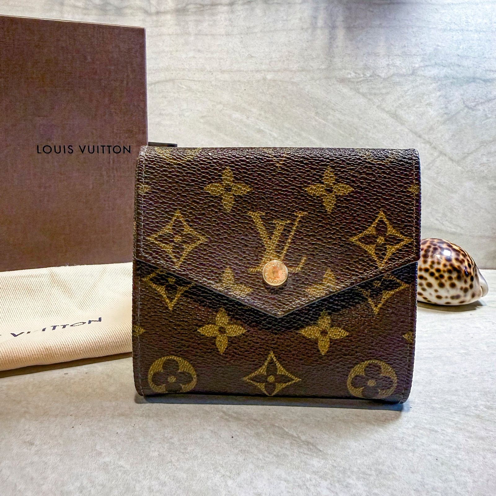 Louis Vuitton Louis Vuitton Victorine Wallet Monogram Size ONE SIZE - 1 Thumbnail