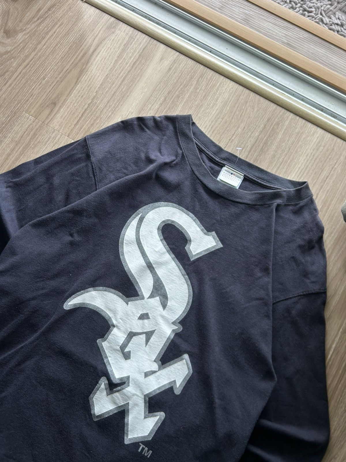 MLB Beautiful Sunfaded VTG 90s Chicago White Sox Long Sleeve Size US L / EU 52-54 / 3 - 3 Thumbnail