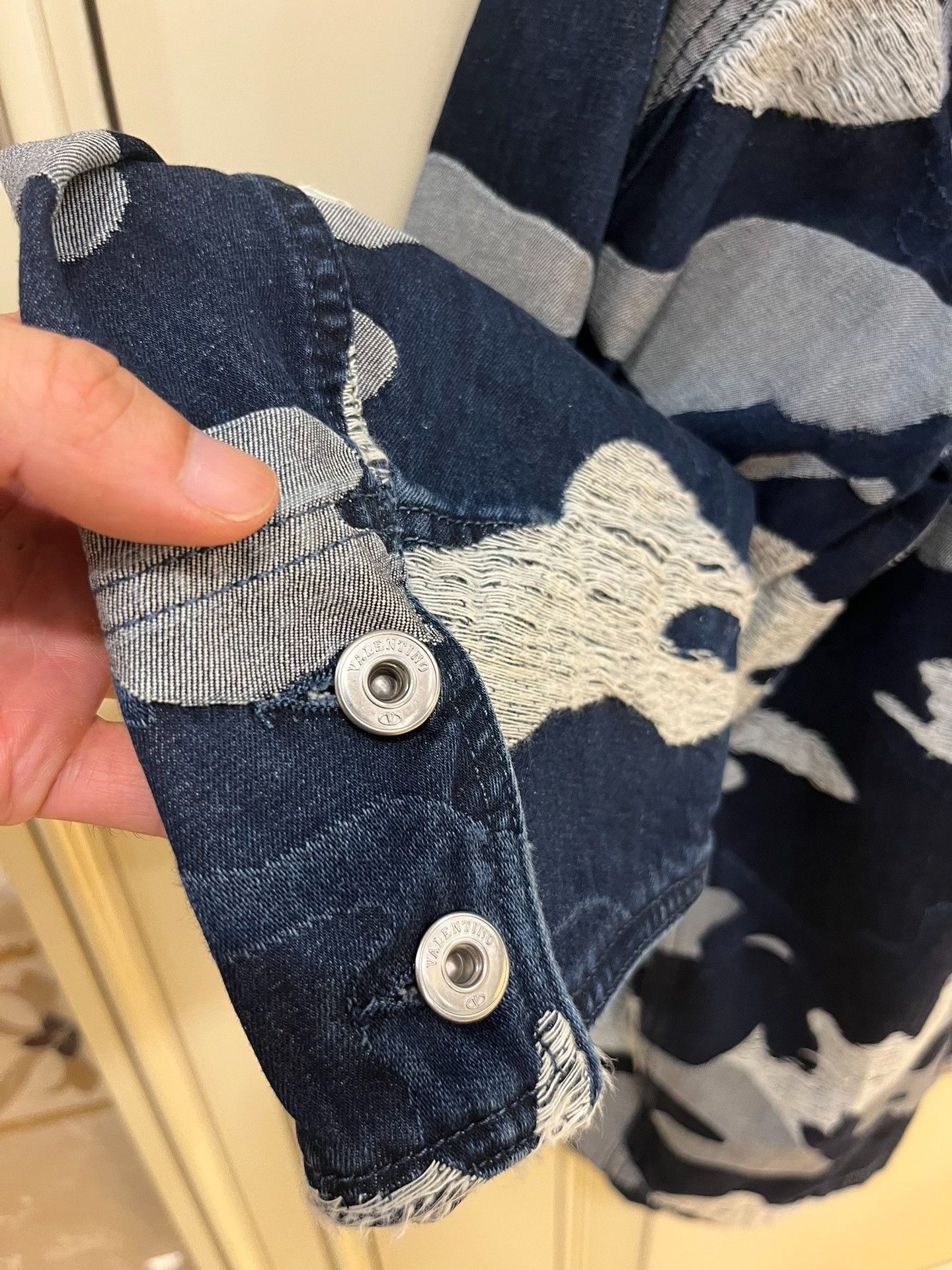 Valentino Valentino Camouflage Denim Jacket Size US S / EU 44-46 / 1 - 9 Thumbnail
