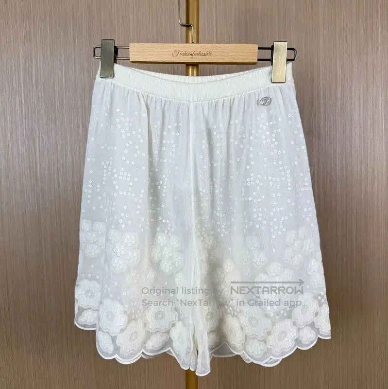 Chanel Chanel White Cotton Midi Skirt . Size 35" - 1 Thumbnail