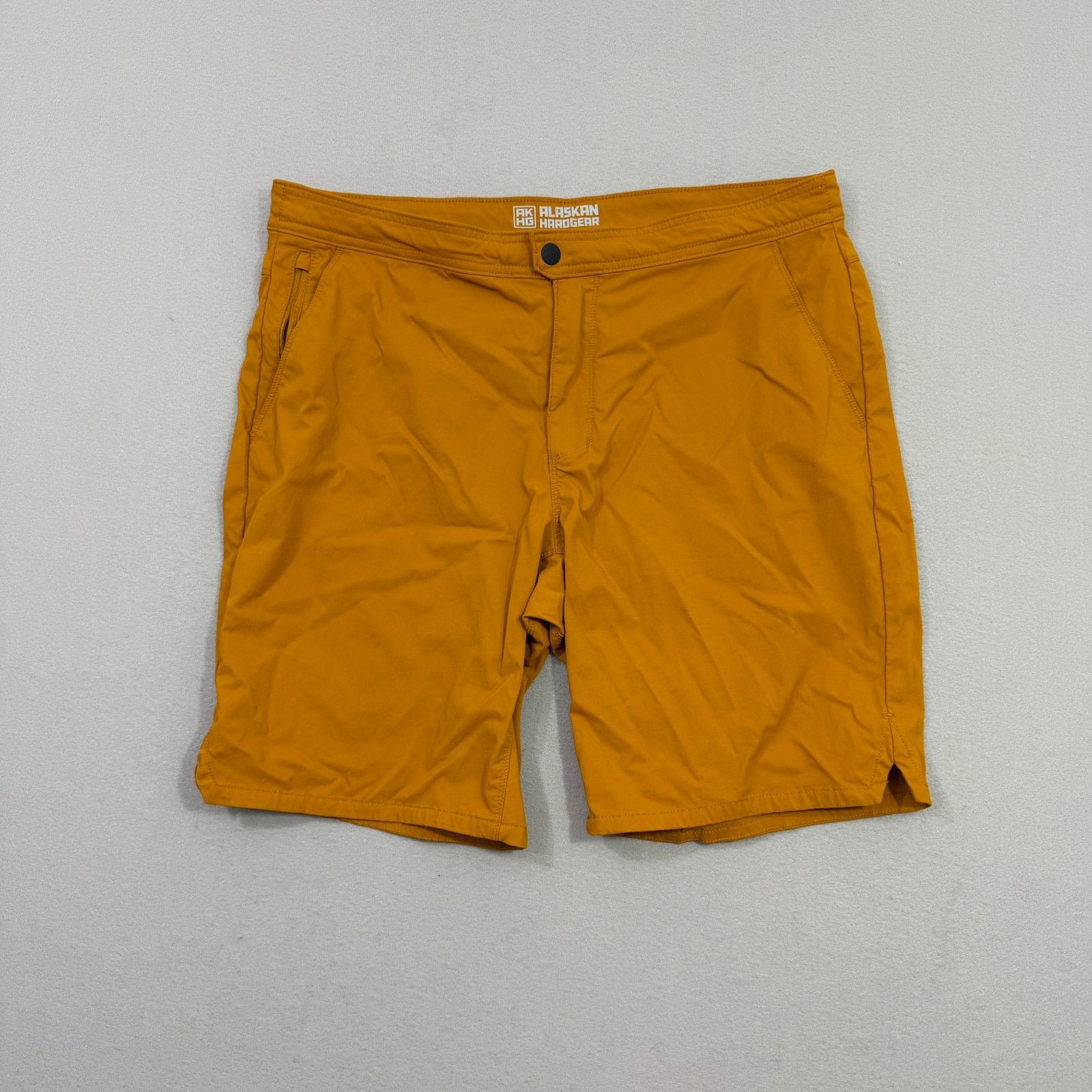 Duluth Trading Company Alaskan Hardgear Free Rein Shorts Men's 38 Orange 10" Inseam Size US 38 / EU 54 - 1 Thumbnail