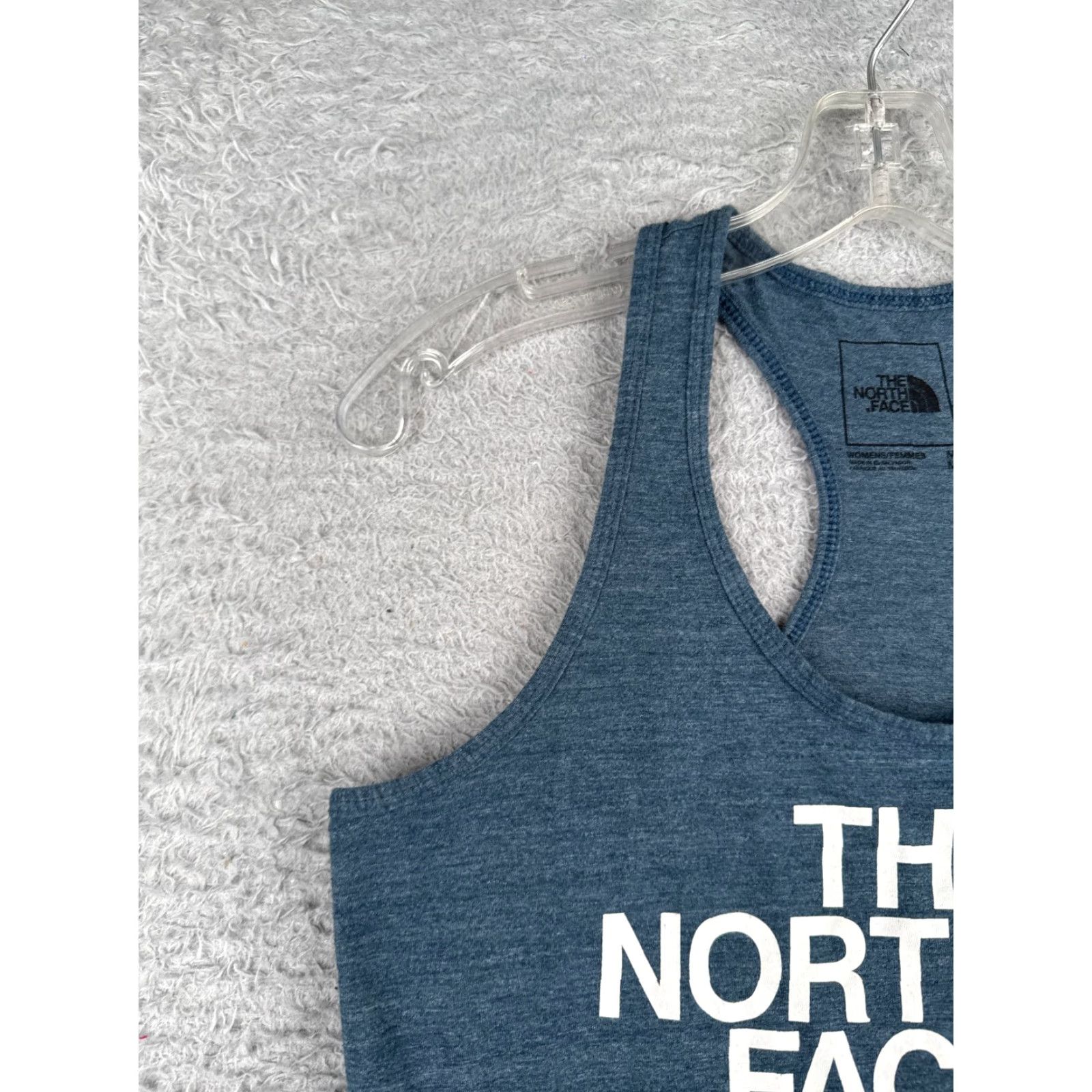 The North Face The North Face Shirt Women Medium Blue Tank Sleeveless Scoop Neck Poly Blend Gym Size M / US 6-8 / IT 42-44 - 3 Thumbnail