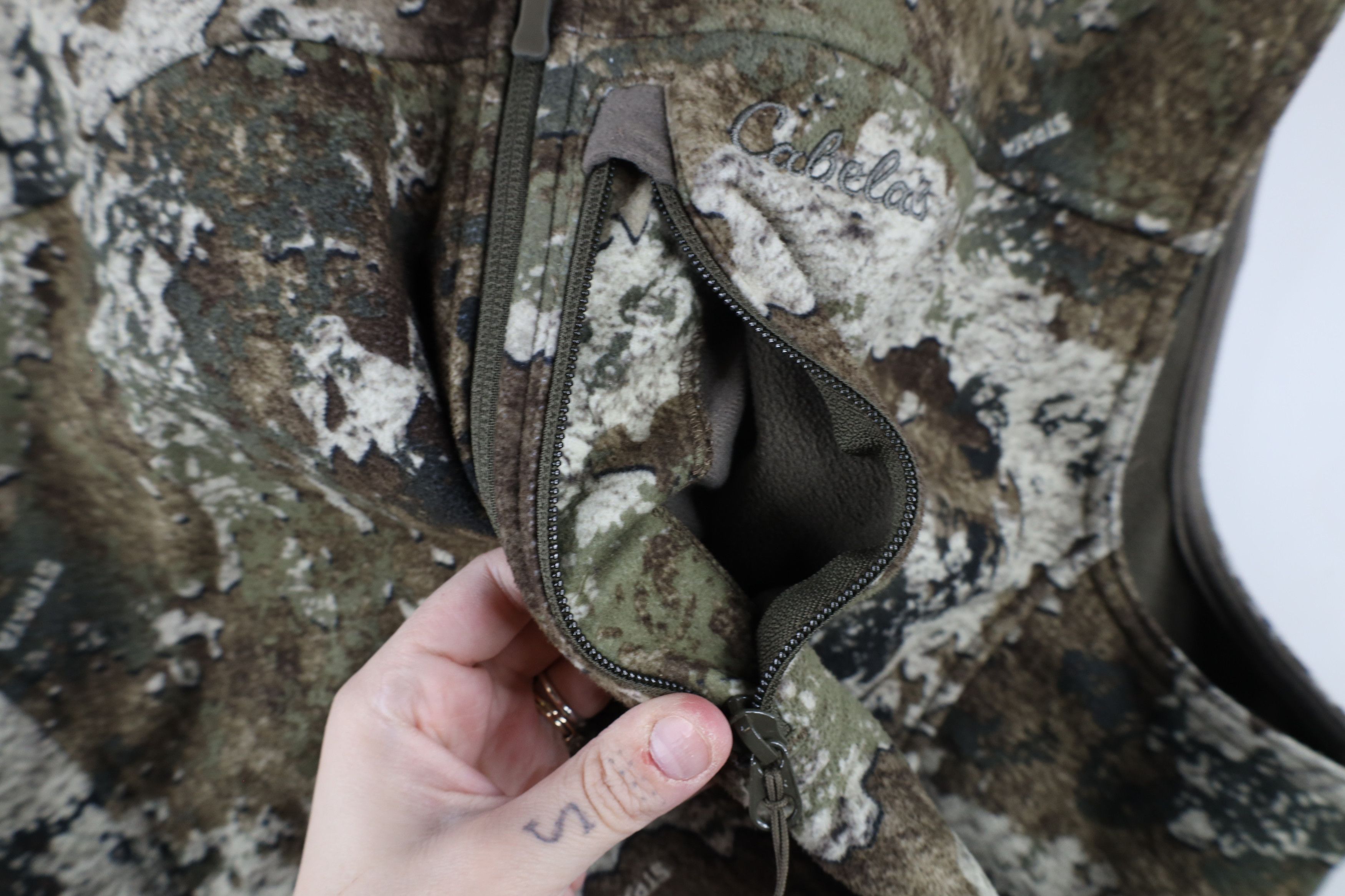 Cabelas × Vintage Vintage Cabelas Camouflage Chamois Soft Cloth Vest Jacket Size US XXL / EU 58 / 5 - 5 Thumbnail