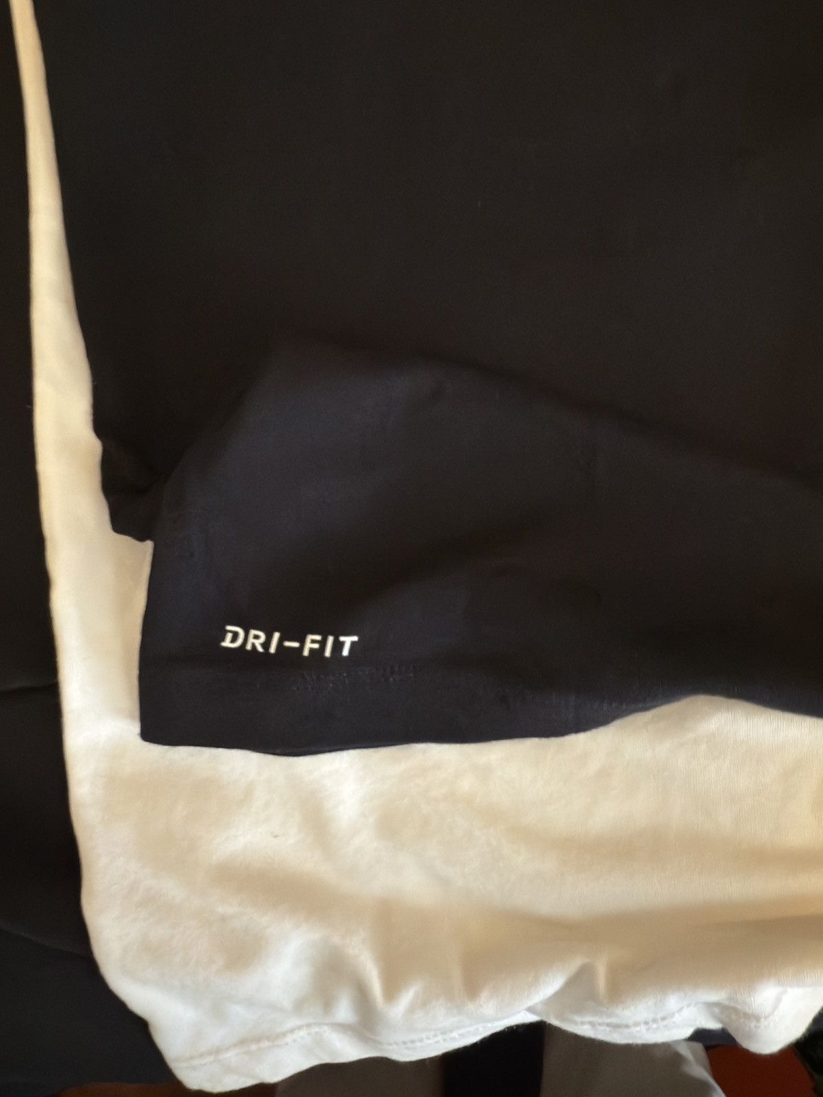 Nike Nike Tees Size US L / EU 52-54 / 3 - 5 Thumbnail