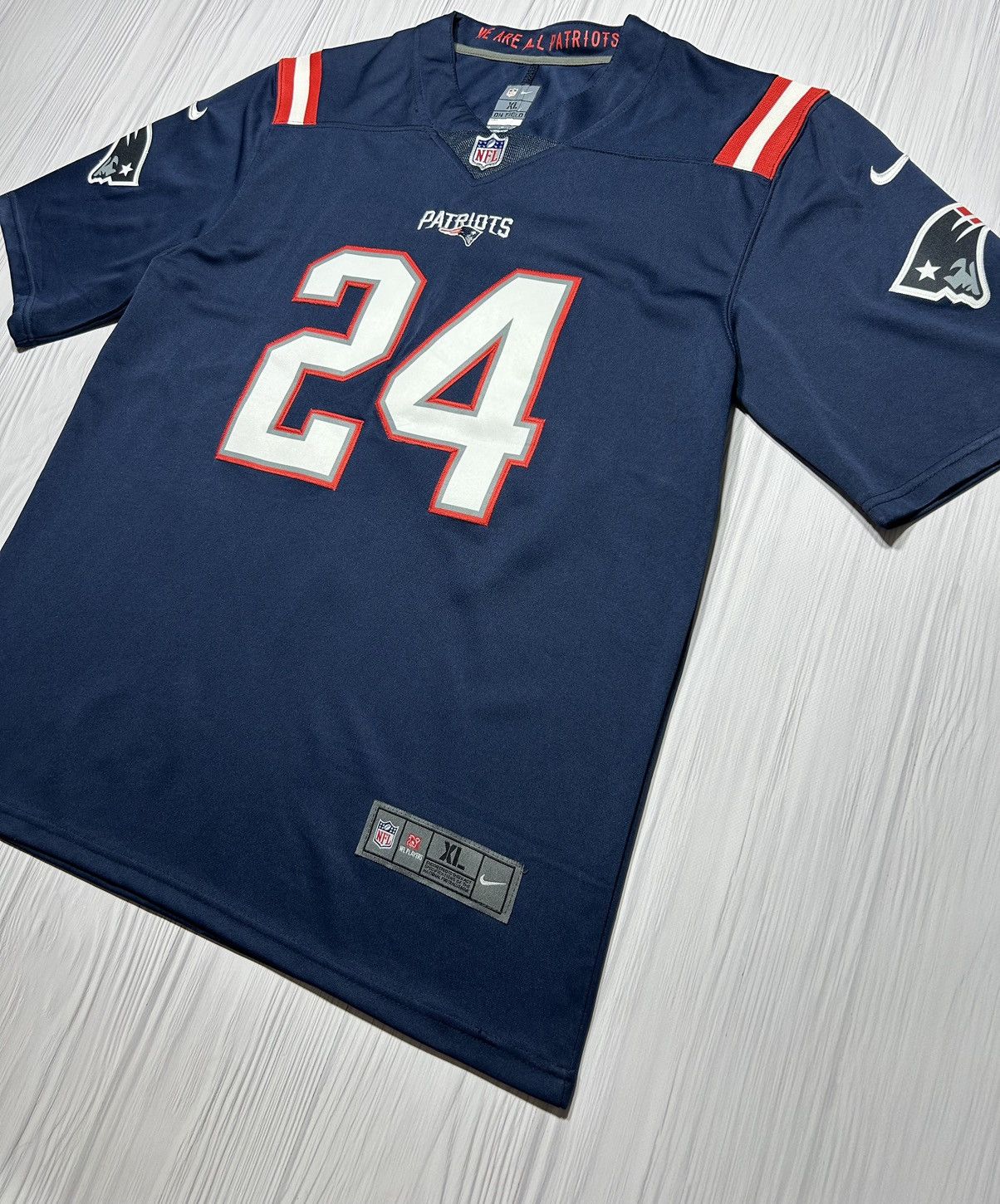 NFL # 24 GILMORE Nike NFL Patriots Jersey T-Shirt Size XL Size US XL / EU 56 / 4 - 3 Thumbnail