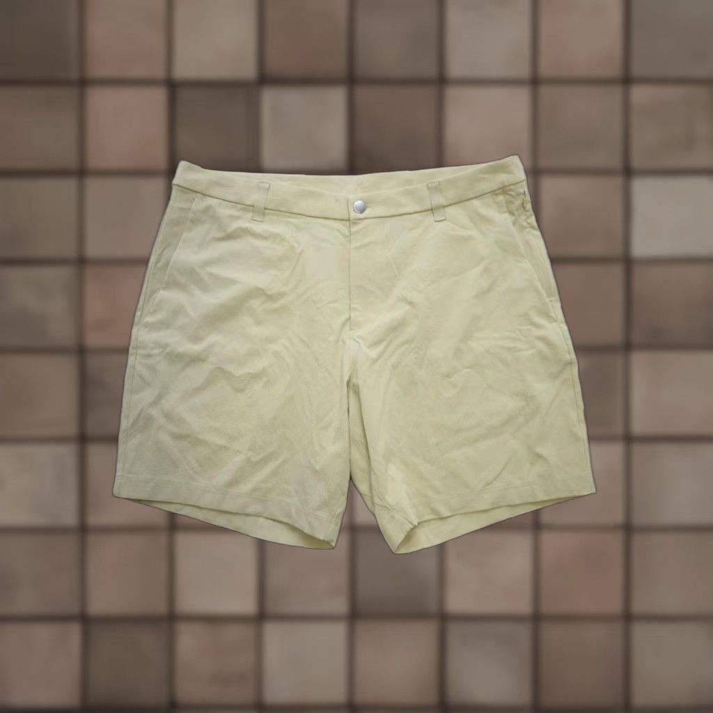 Lululemon Golf Shorts Performance Stretch Flat Athletic Mens Size 36 Yellow Solid Front Flat - Mens Golf Shorts 36 Yellow Lululemon