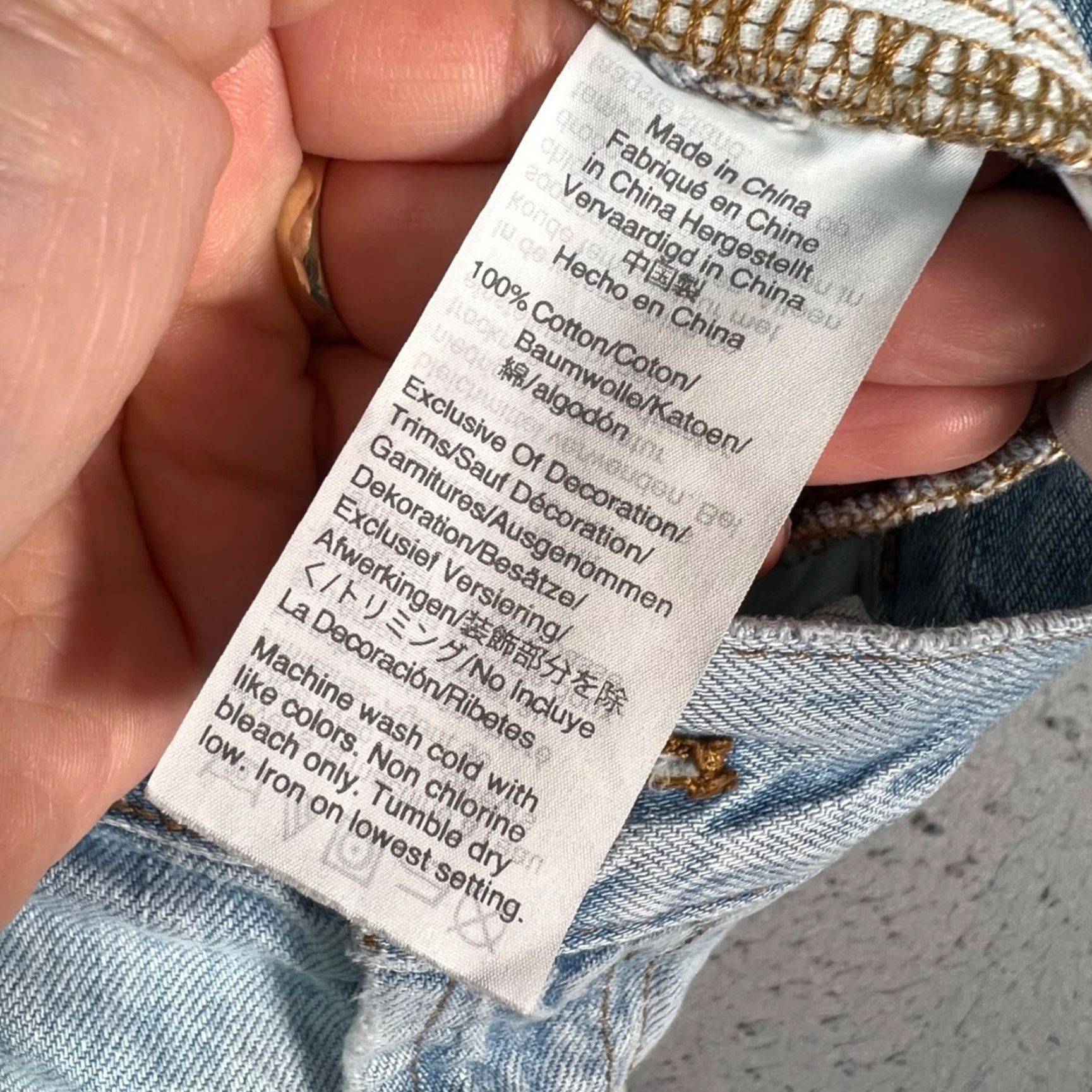 Madewell Madewell Jeans Womens Size 31 Light Wash High-Waisted The Perfect Vintage Blue 5-Pocket Denim Buttons Zip Rise High Straight Jeans Womens Mens Girls Size 24" / US 00 / IT 34 - 5 Thumbnail