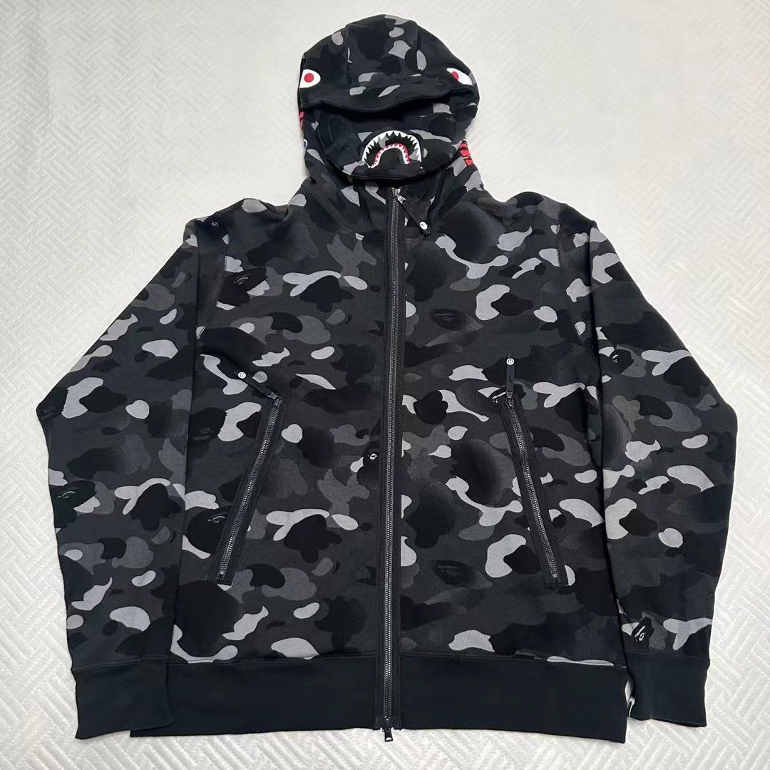 Bape COLOR CAMO MASK SHARK ZIP HOODIE Size US XL / EU 56 / 4 - 1 Thumbnail