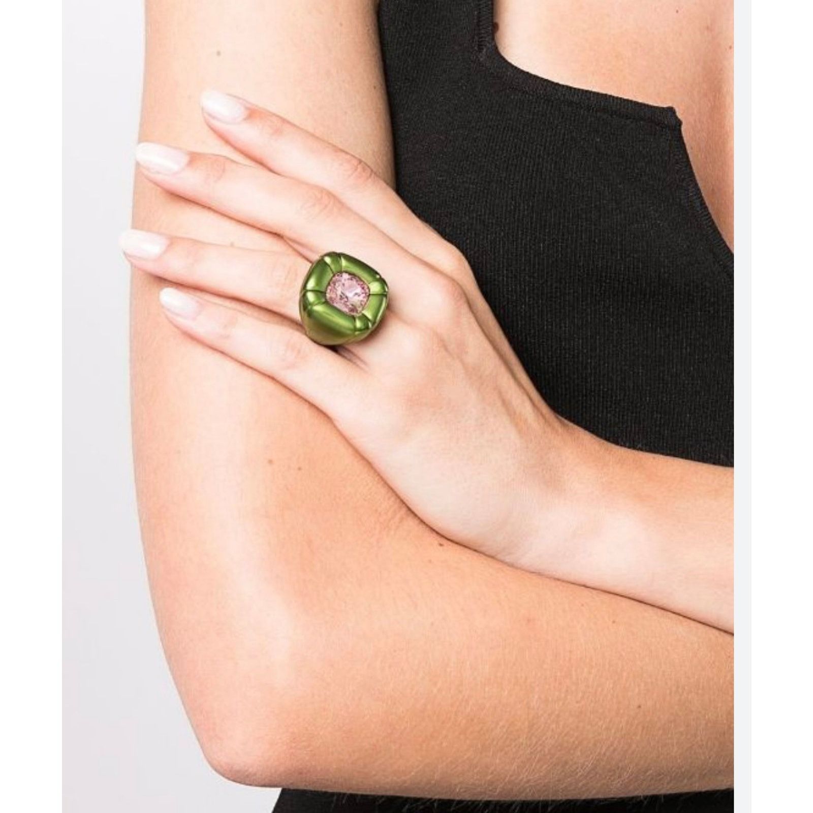 Swarovski Swarovski Dulcis Cocktail Ring sizen 60 / 9 Green New Size ONE SIZE - 6 Thumbnail