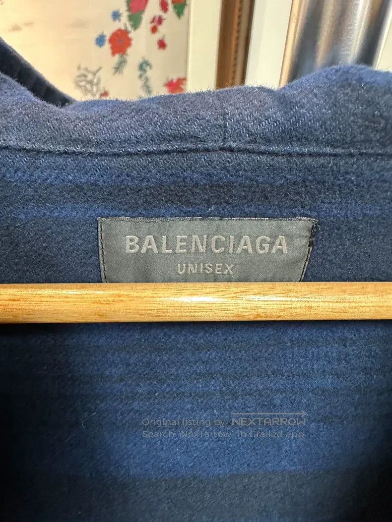 Balenciaga Balenciaga shirt Size US S / EU 44-46 / 1 - 3 Thumbnail