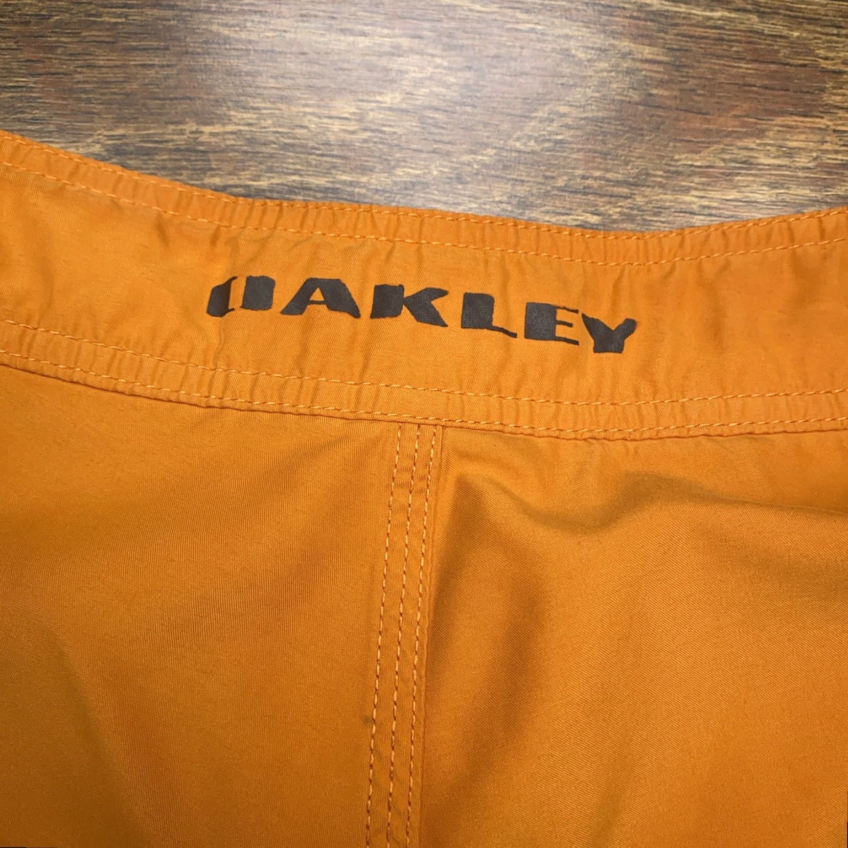 Oakley Oakley Cargo Swim Trunks Adult 30 Orange Mens Bottoms Trunks Beach Pockets 100% Polyester Regular Men Size US 30 / EU 46 - 7 Thumbnail