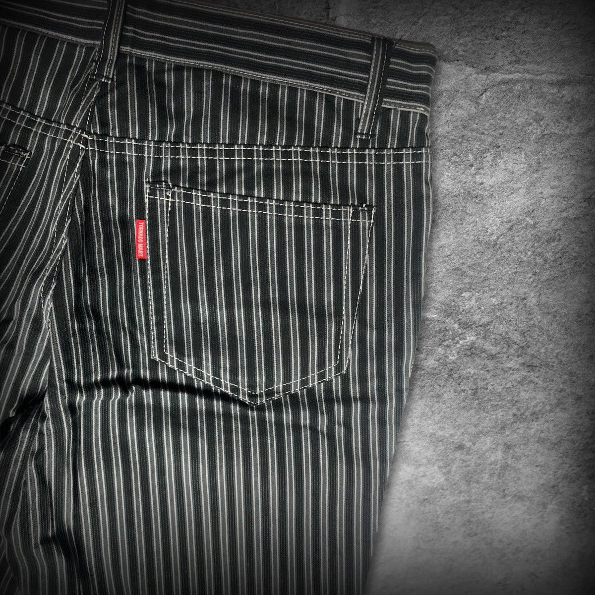 Tornado Mart Tornado Mart Super Flared Stripe Pattern Pants Size US 31 - 9 Thumbnail