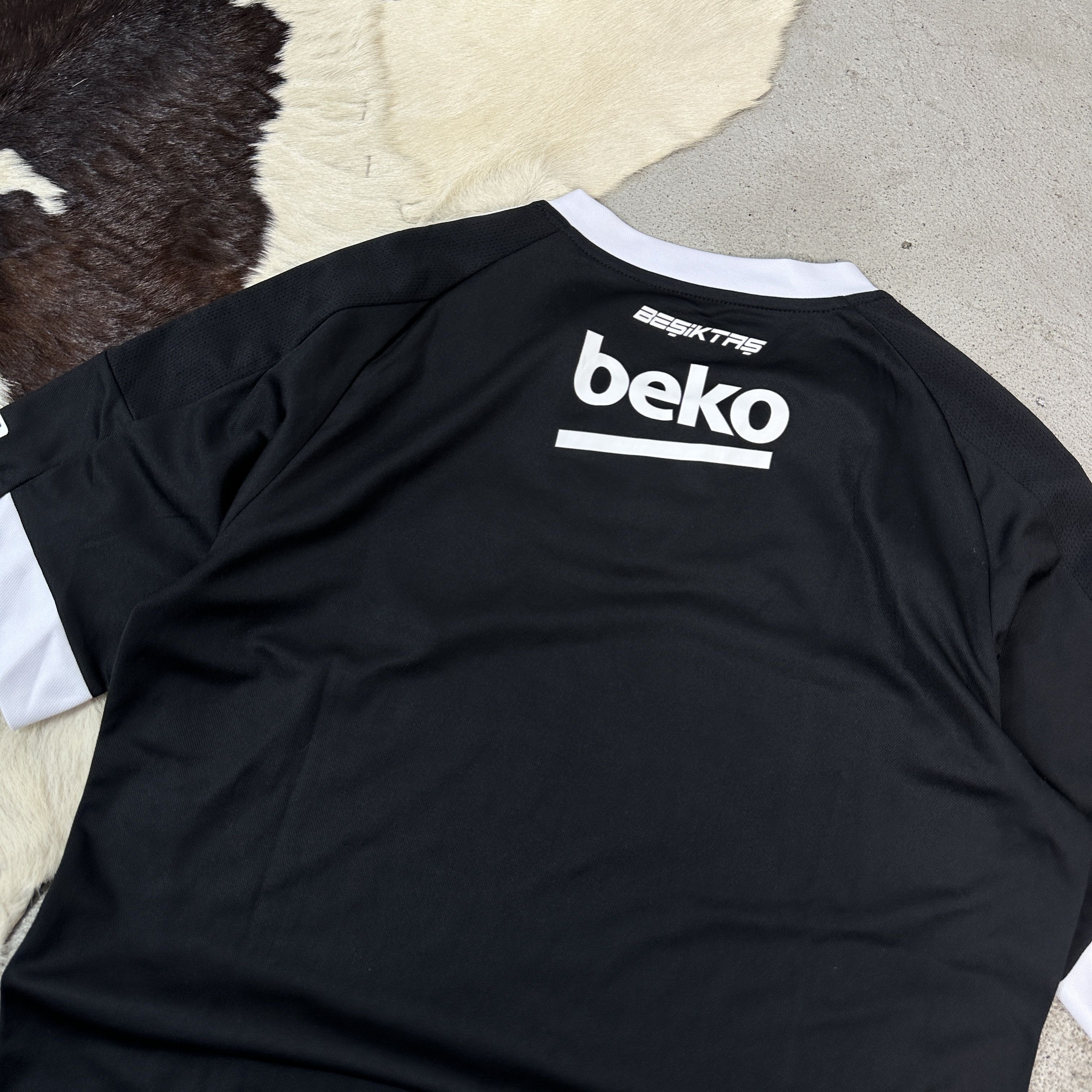 Adidas × Vintage Jersey Adidas Besiktas 15/16 3rd Size US S / EU 44-46 / 1 - 6 Thumbnail